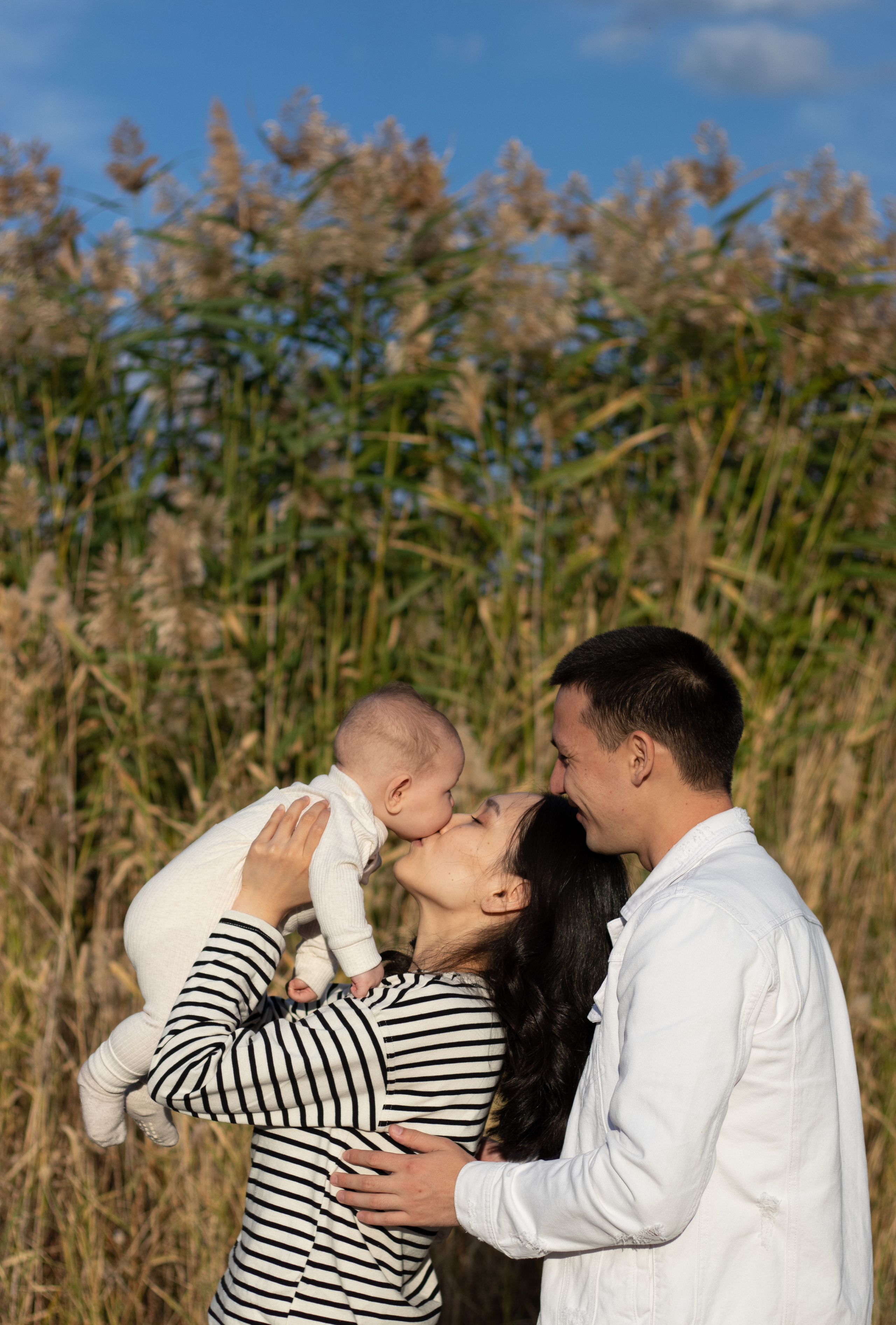 Семья А. Фотограф в г. Астана, Шырын Думанбекова