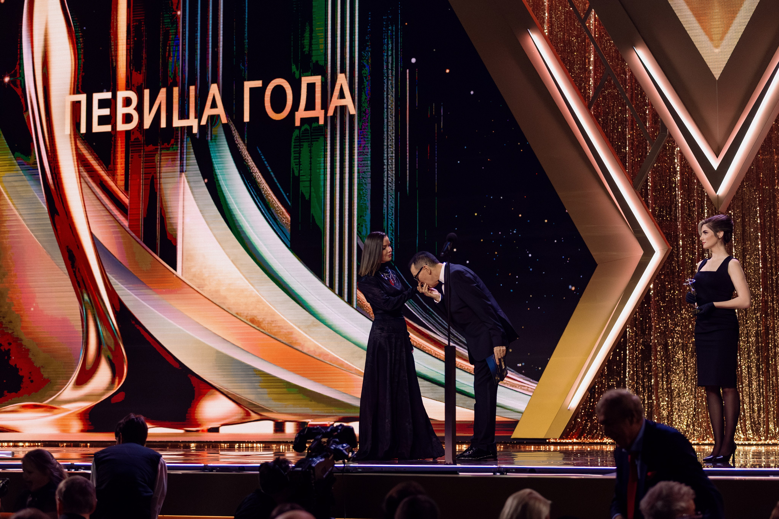 Премия Виктория 2025. Олег Левин — профессиональный концертный и бэкстейдж фотограф в Москве