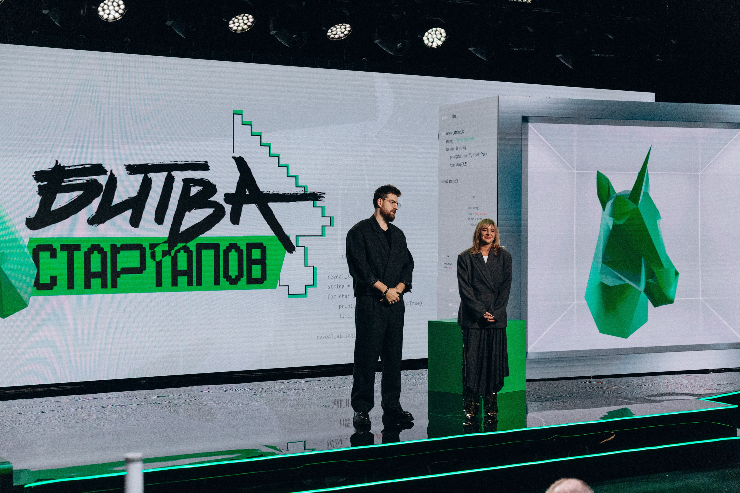 Битва стартапов. Олег Левин — профессиональный концертный и бэкстейдж фотограф в Москве