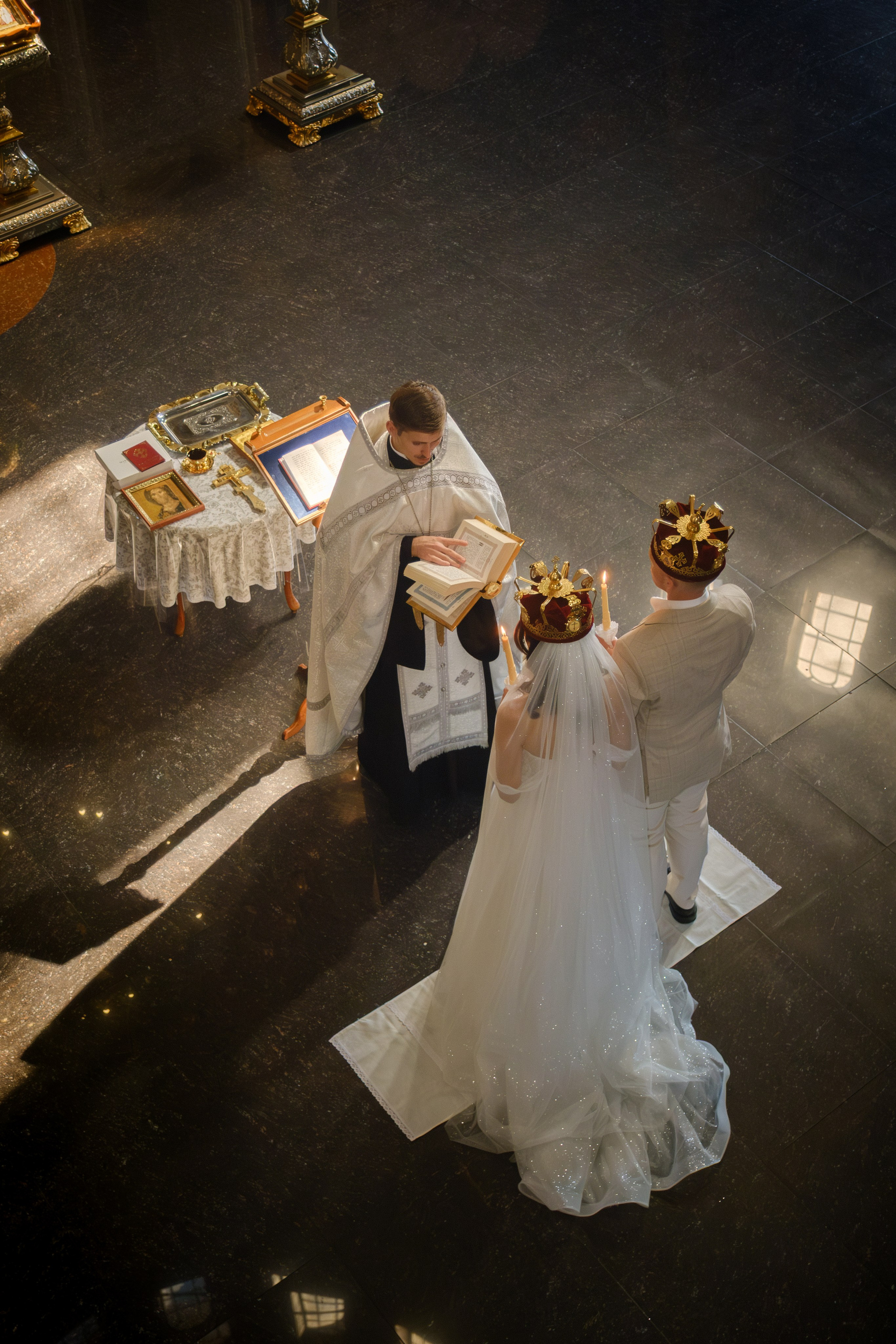 Две Здезды — Храм 19 века. Свадебный Видеограф Фотограф в Сочи