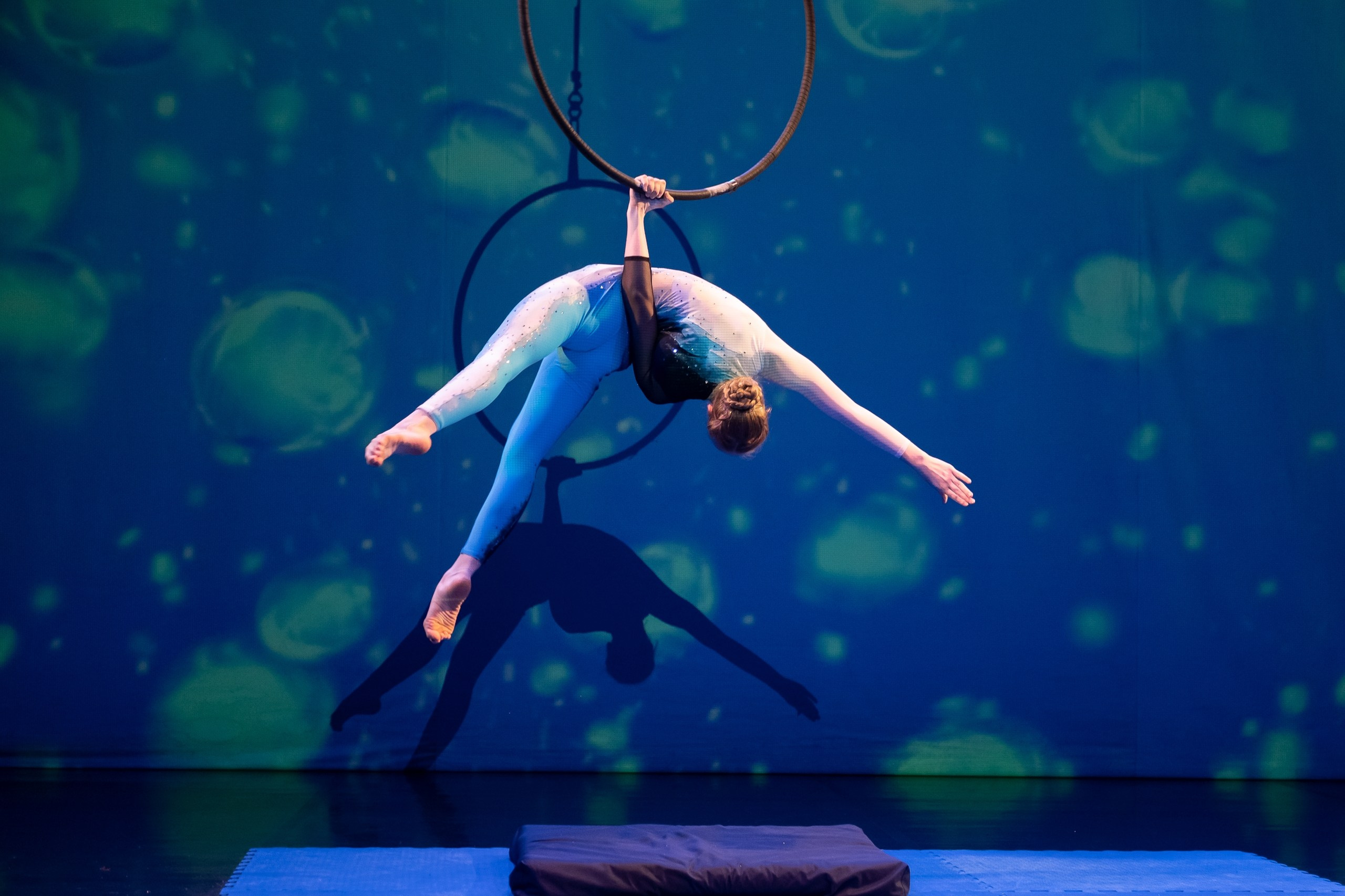 Отчетное выступление студии воздушной гимнастики Sport Evolution. Свадебный и семейный фотограф София Невская