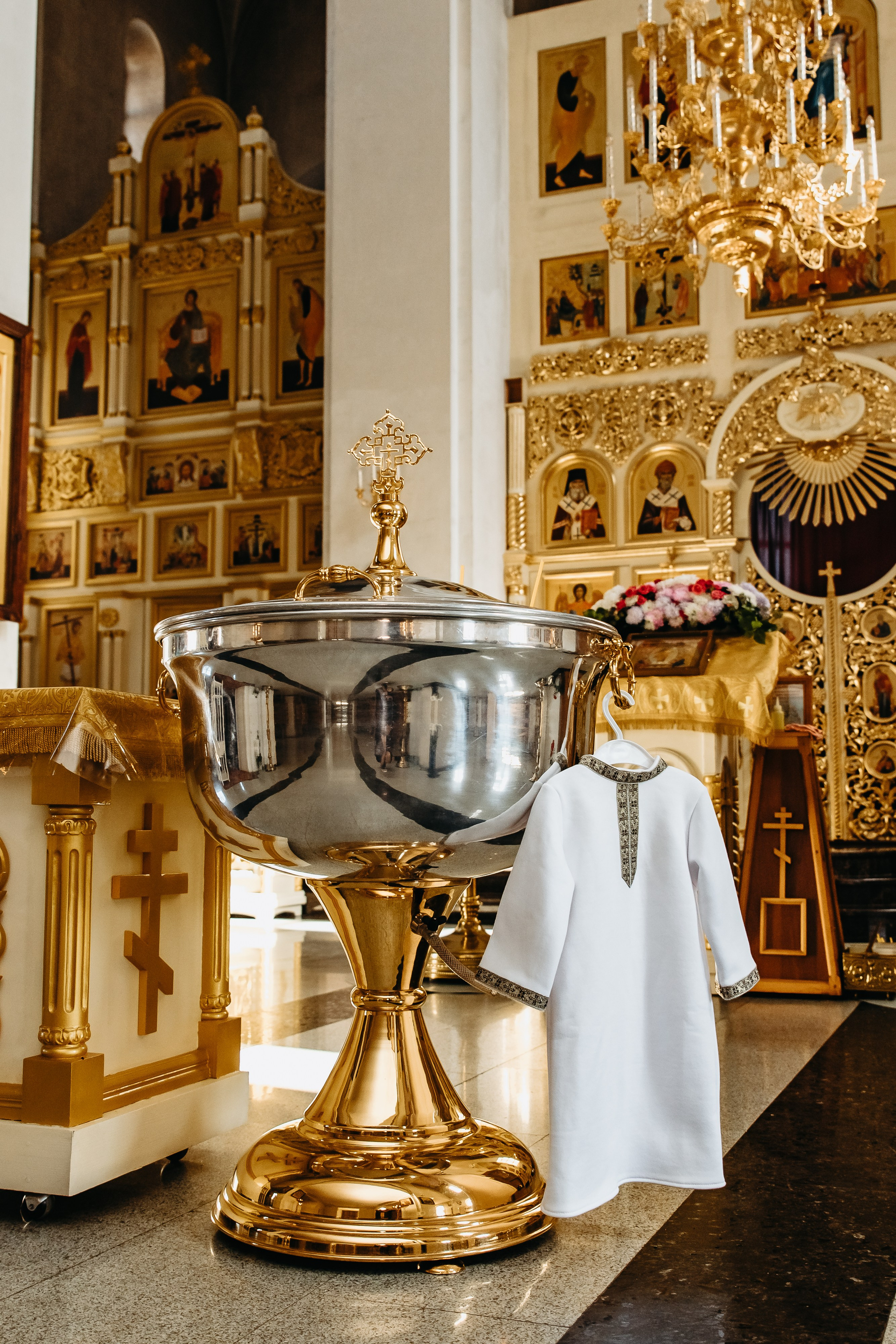 Купель в церкви 