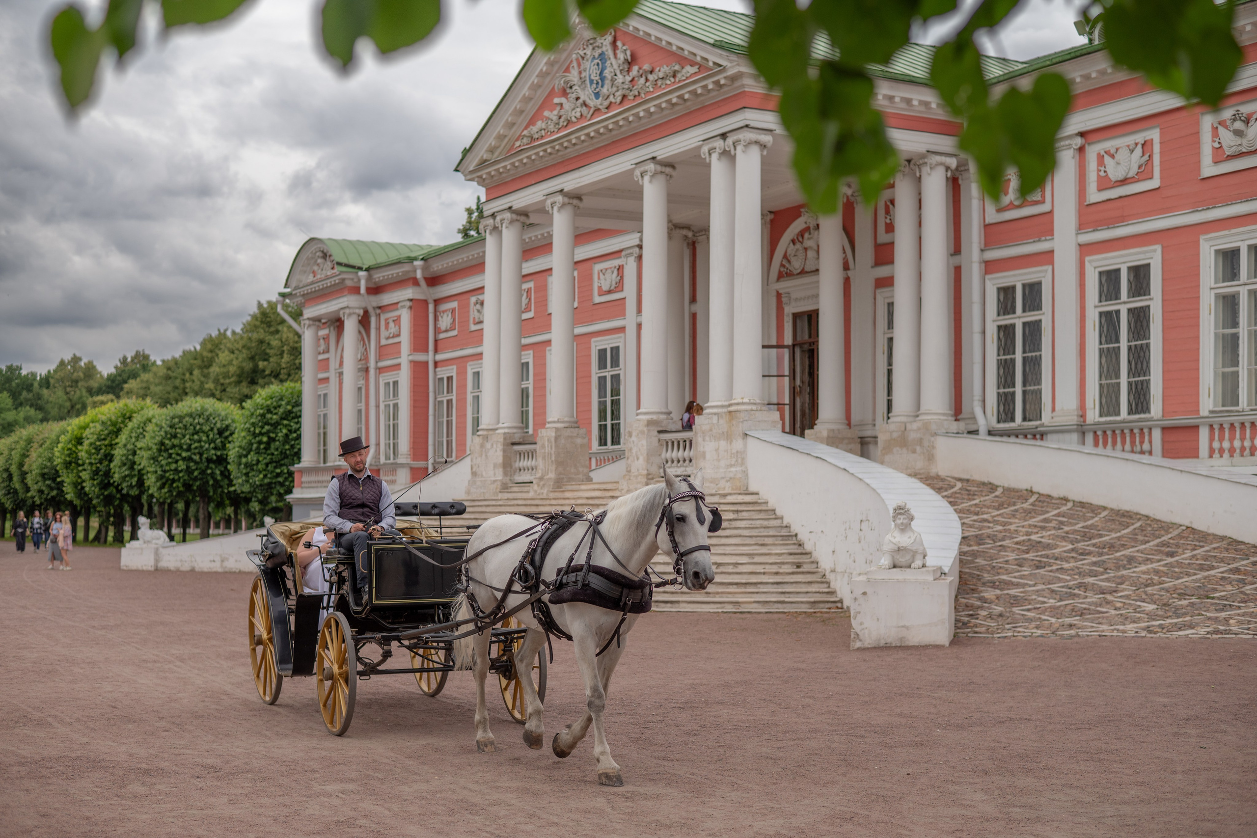 НИНА КОЧЕТКОВА. П&П — Полезное с Приятным. Фотоэкскурсии — Москва на память. Экскурсовод и фотограф в Москве. Увези столицу в своём альбоме!