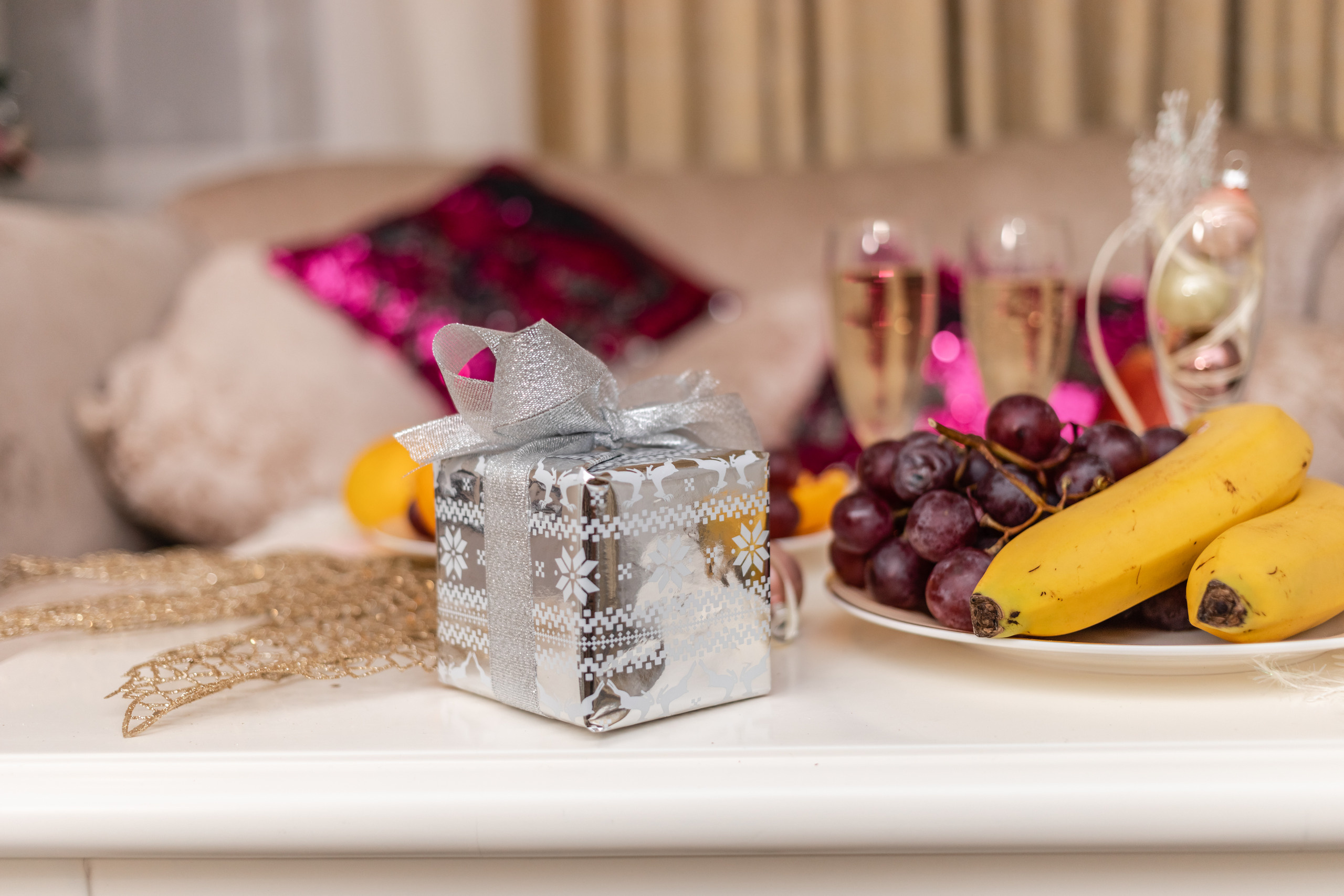 Красивые Алёна и Сашенька, ну и вредный Максимка…. Фотограф Алина Гашникова