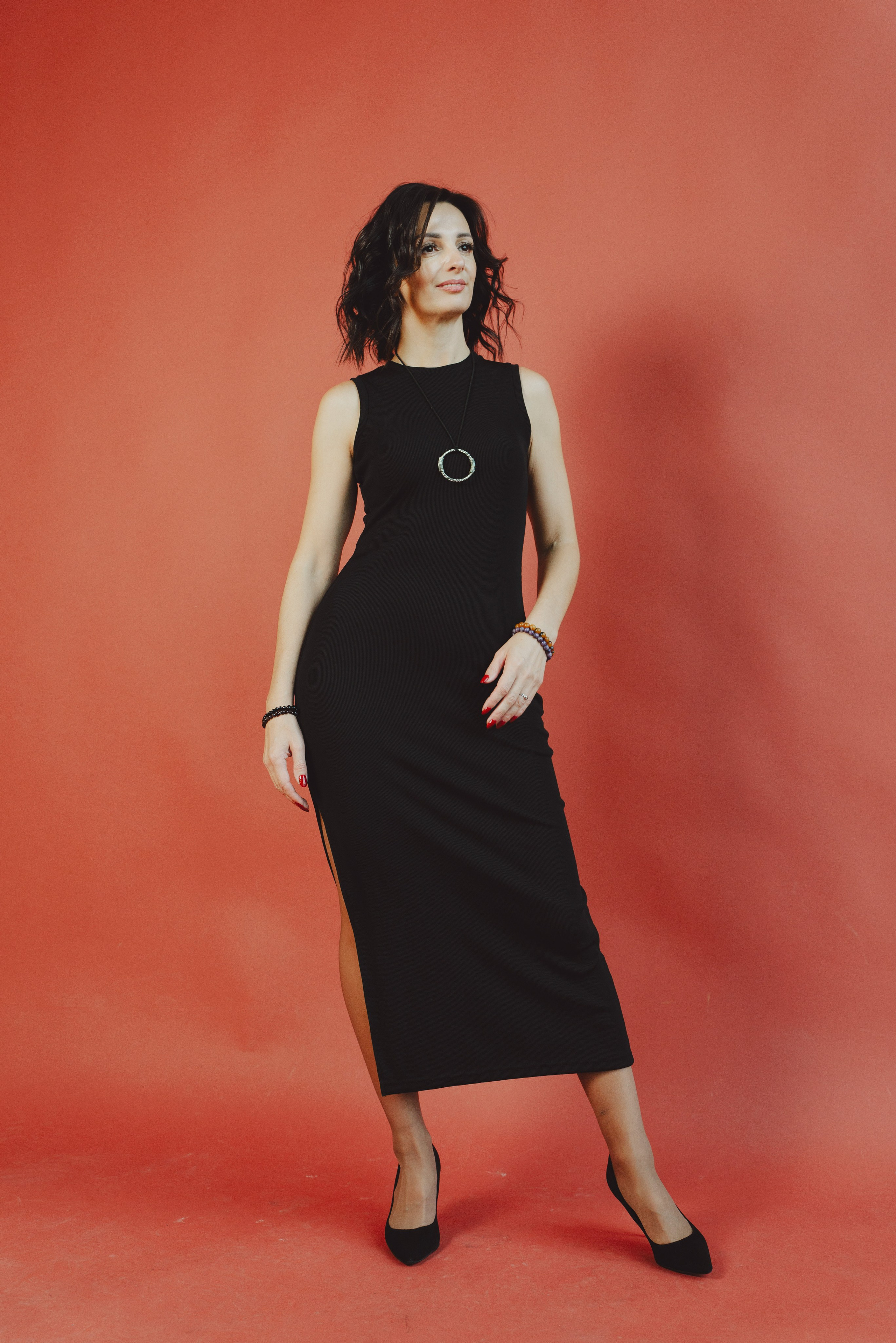 Женские портреты. Айсылу Счастливая — Фотограф | Ретушёр | Нейрокреатор