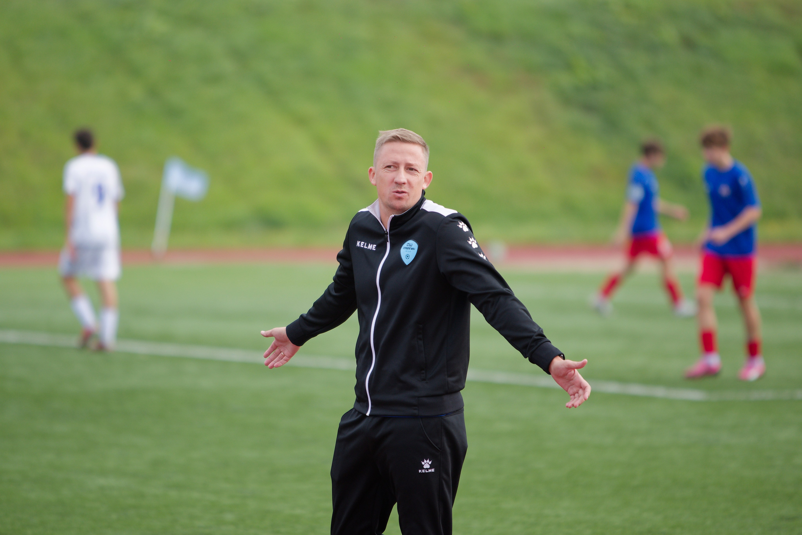 Матч ЮФЛ Сахалин-Хабаровск (U-16). Кутузов Евгений Фотограф в Южно-Сахалинске