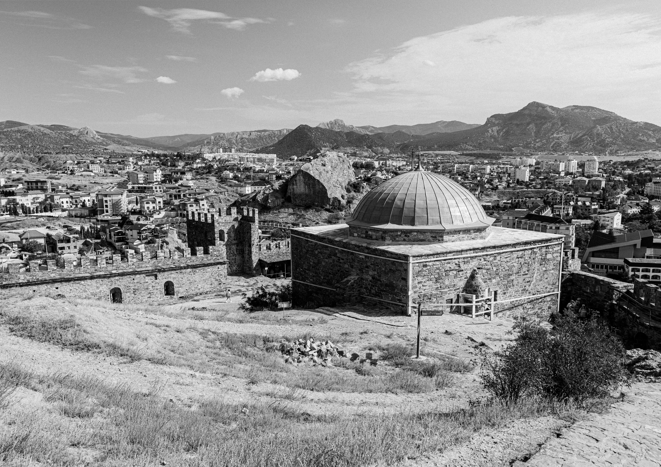 Крым. Стражи времени. Авторская фотография и обучение фотографии в Ставрополе