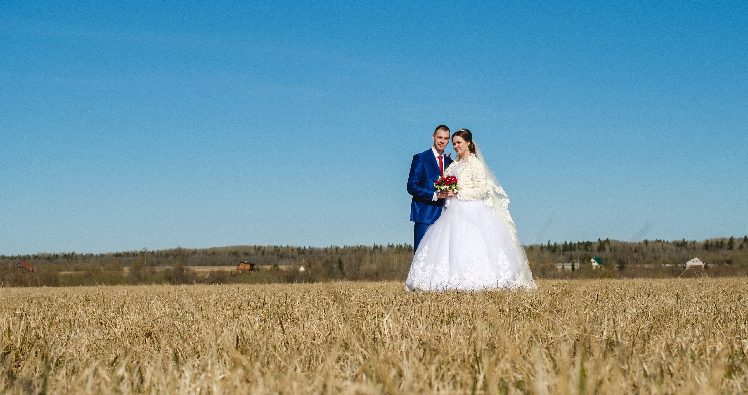 Вадим и Ангелина свадебная фотосессия и банкет. Свадебный и семейный фотограф в г. Волхов Алексей Кочерыжкин
