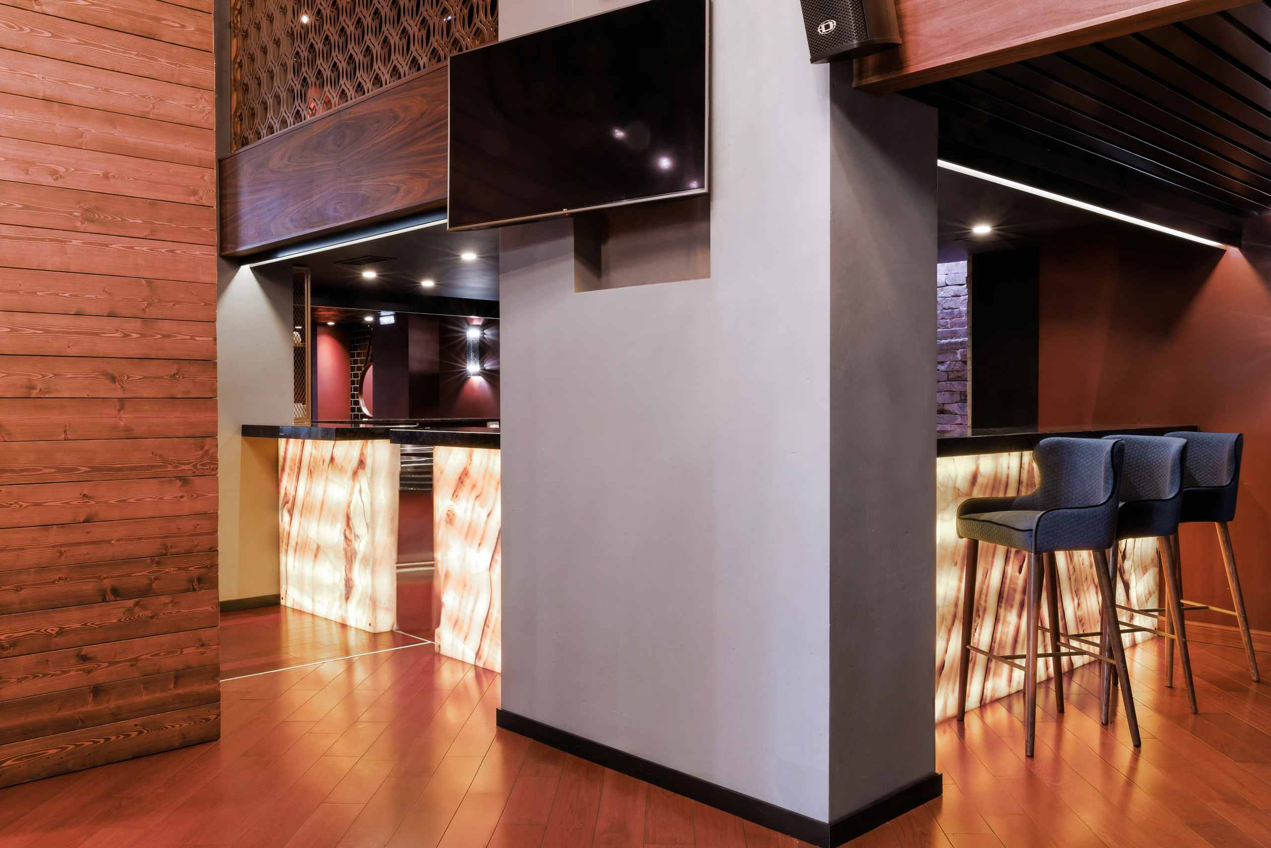 River & Wine Story. Репортажный фотограф в Санкт-Петербурге Жолудев Владислав