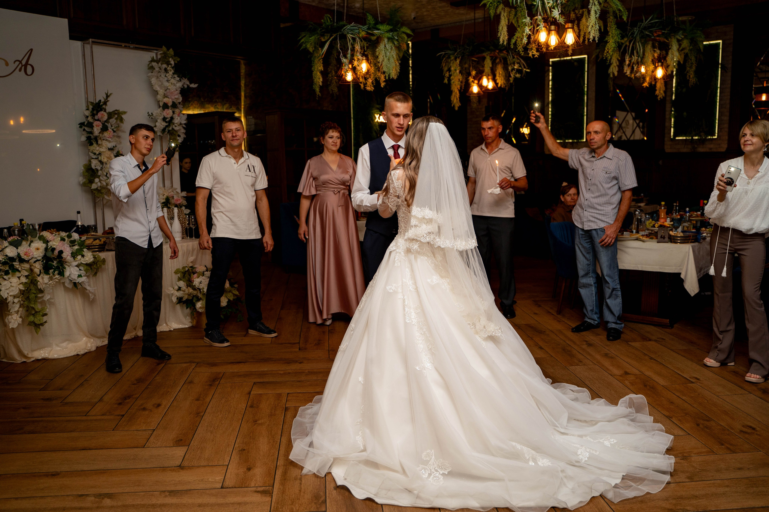 Данил и Анастасия. Видеосьемка, фотосьемка свадеб, юбилеев, утренников в Краснодарском кр