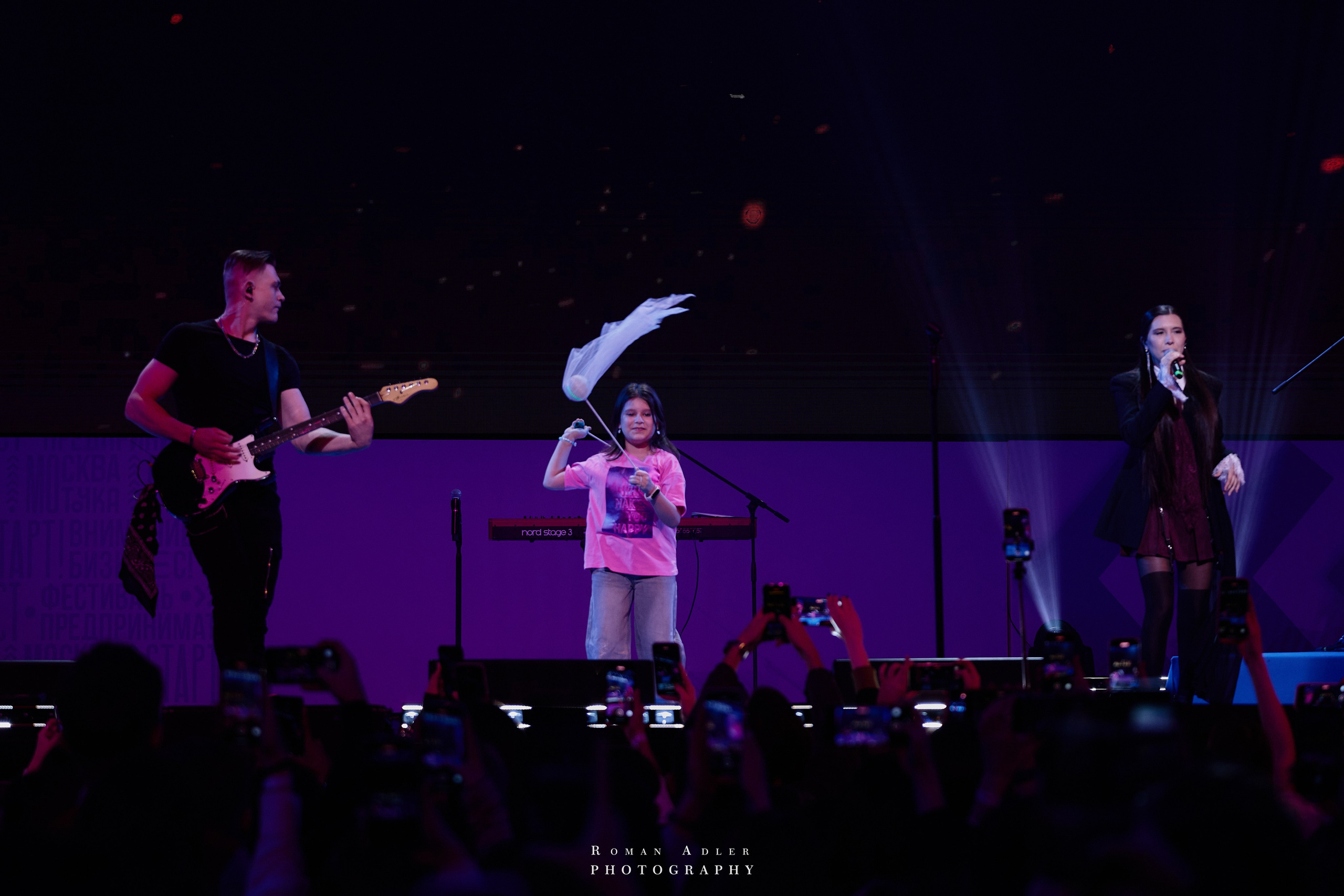 Концерт Анет Сай. Фотограф Роман Адлер