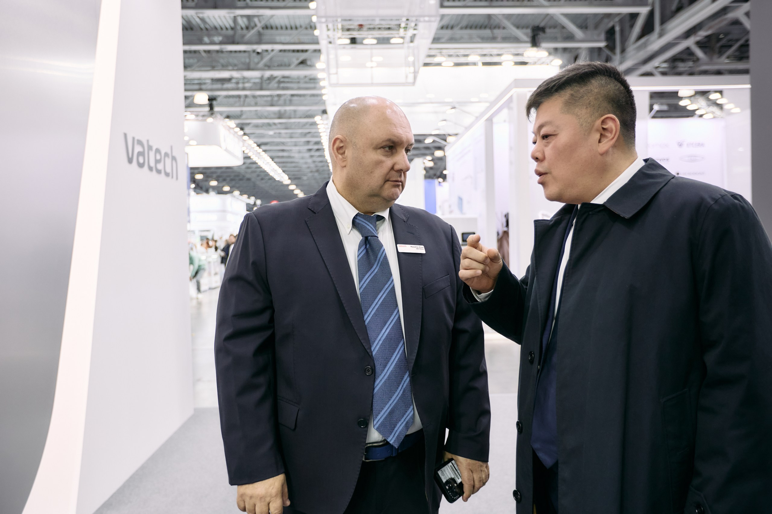 Дентал Салон 2026: Vatech. Свадебный и репортажный фотограф Дмитрий Кононенко