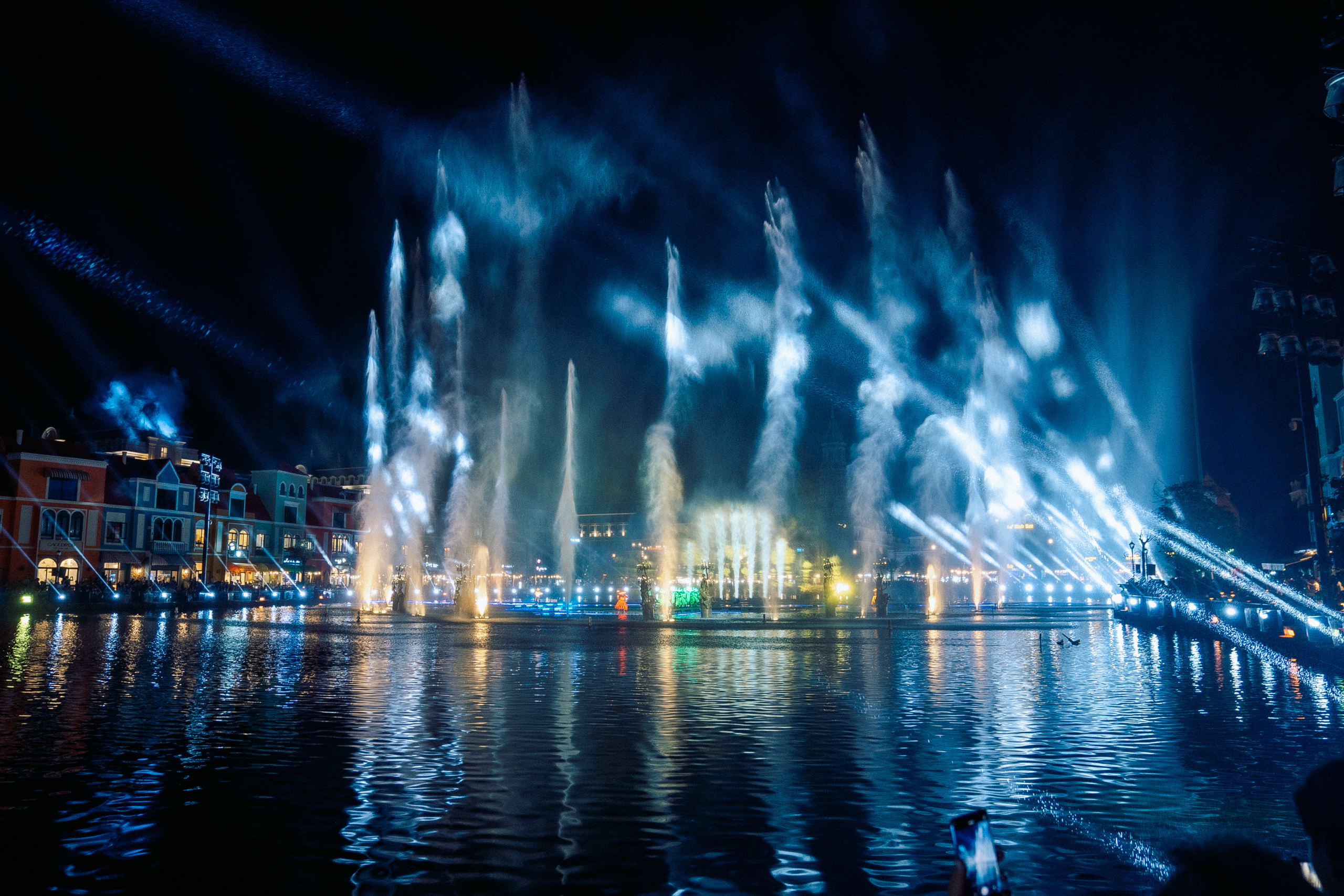 Grand World, Phu Quoc Island. Phu Quoc Photographer — Phu Quoc wedding Photograper