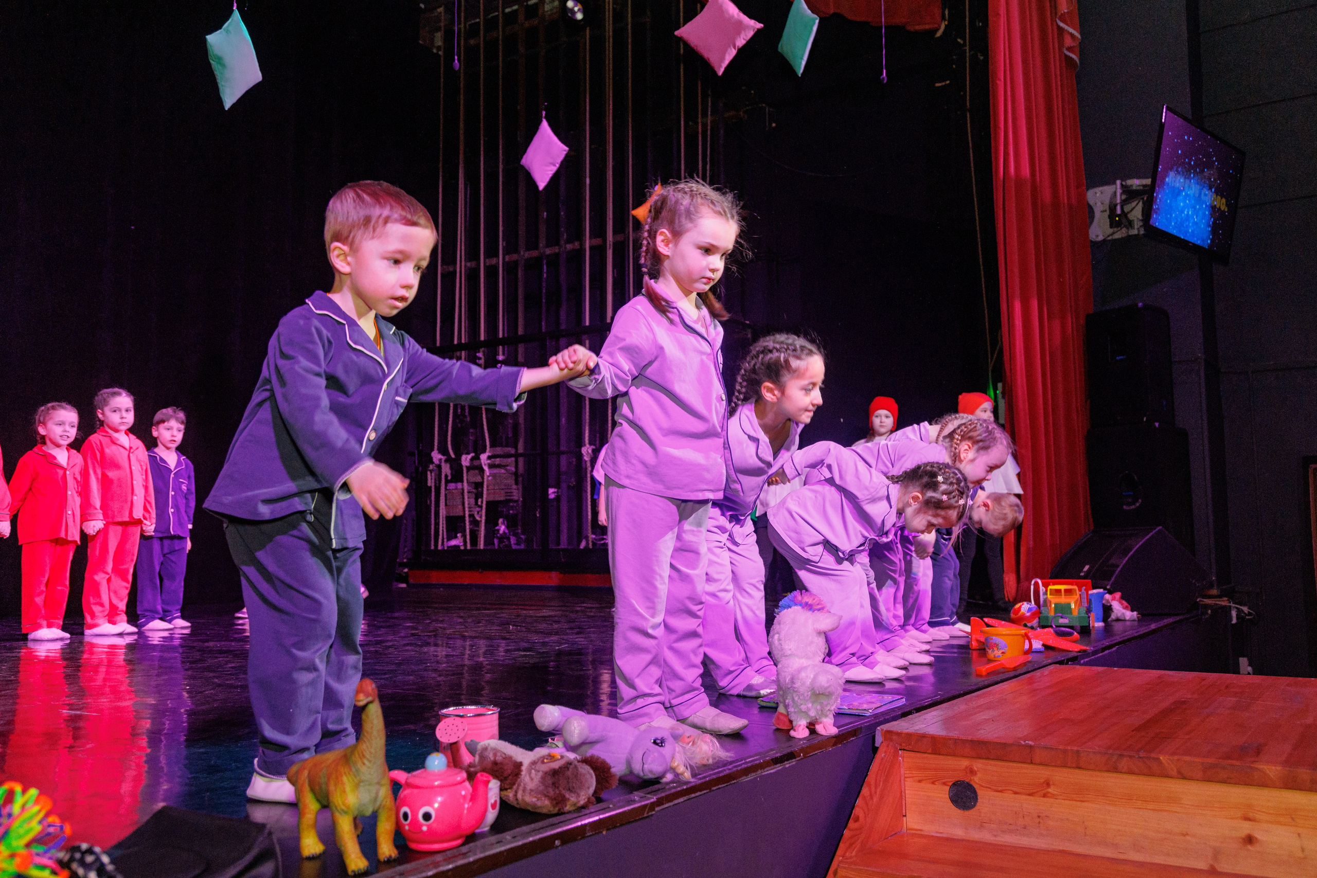 Детский концерт. Выпускные альбомы в Москве и Московской области