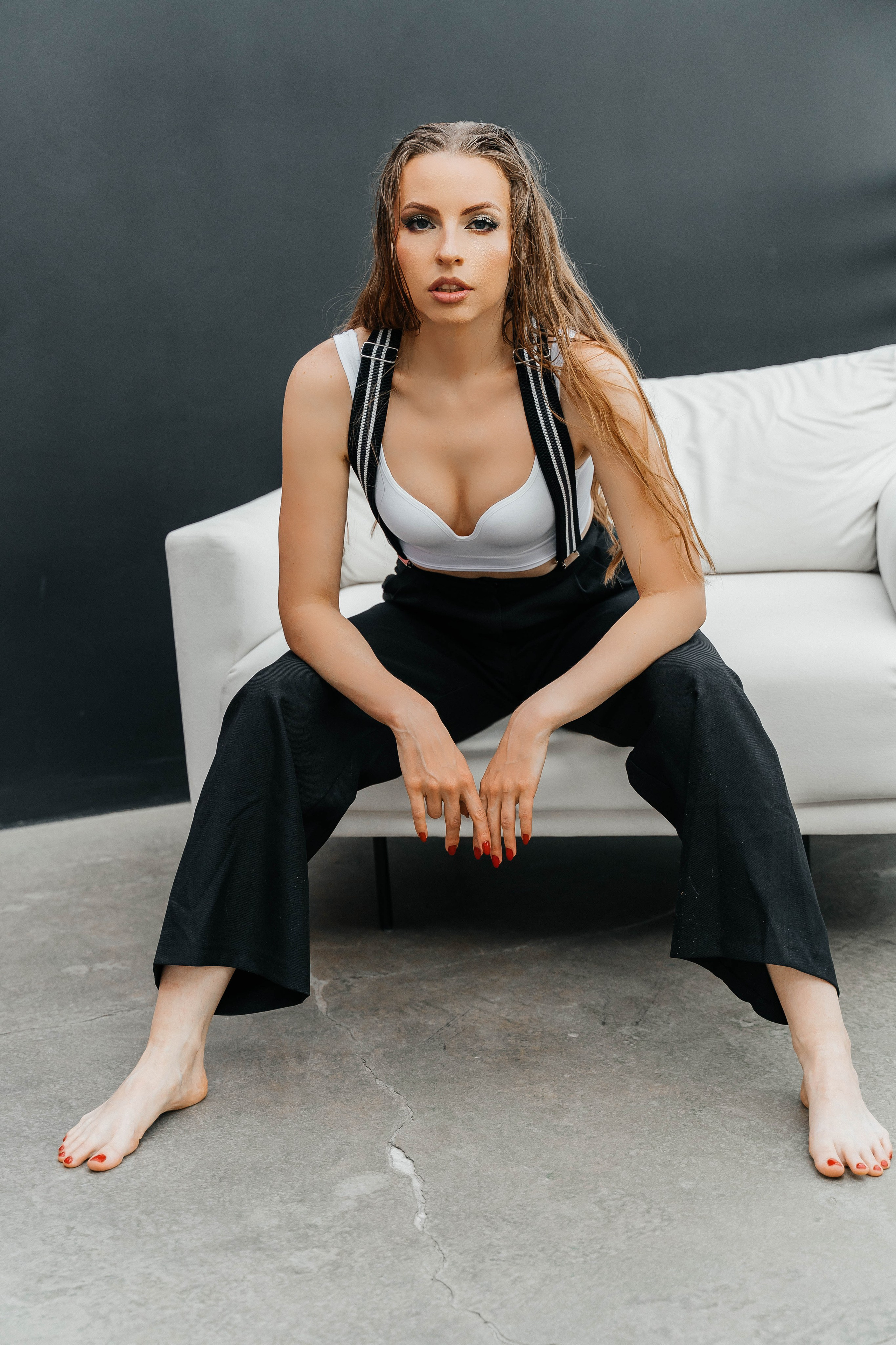 Съемки в интерьере студий. Виктория Алпеева — фотограф по любви