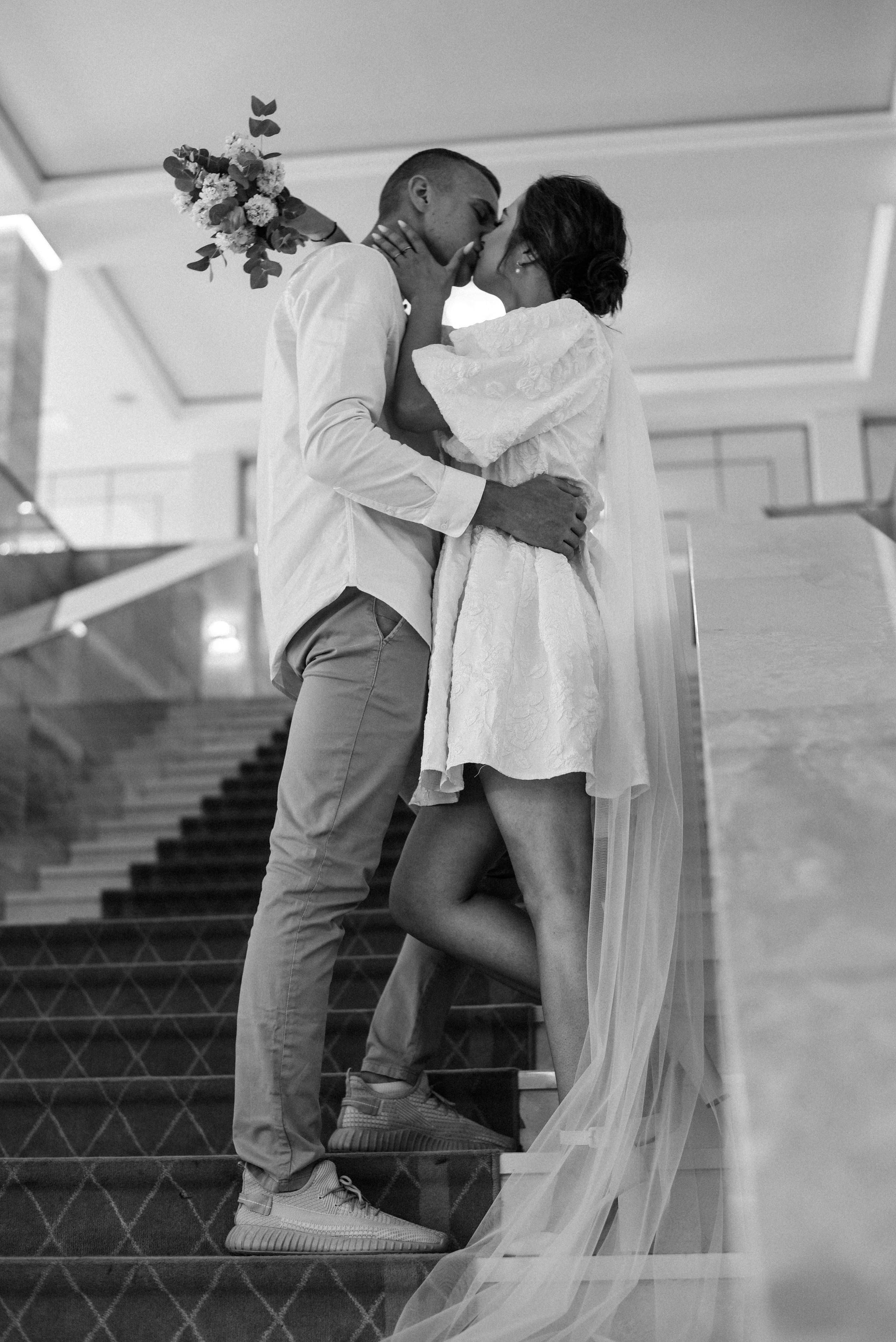 Андрей и Дарья ЗАГС № 4 Свадебная прогулка по городу. Фотограф Лола Волна, город Москва