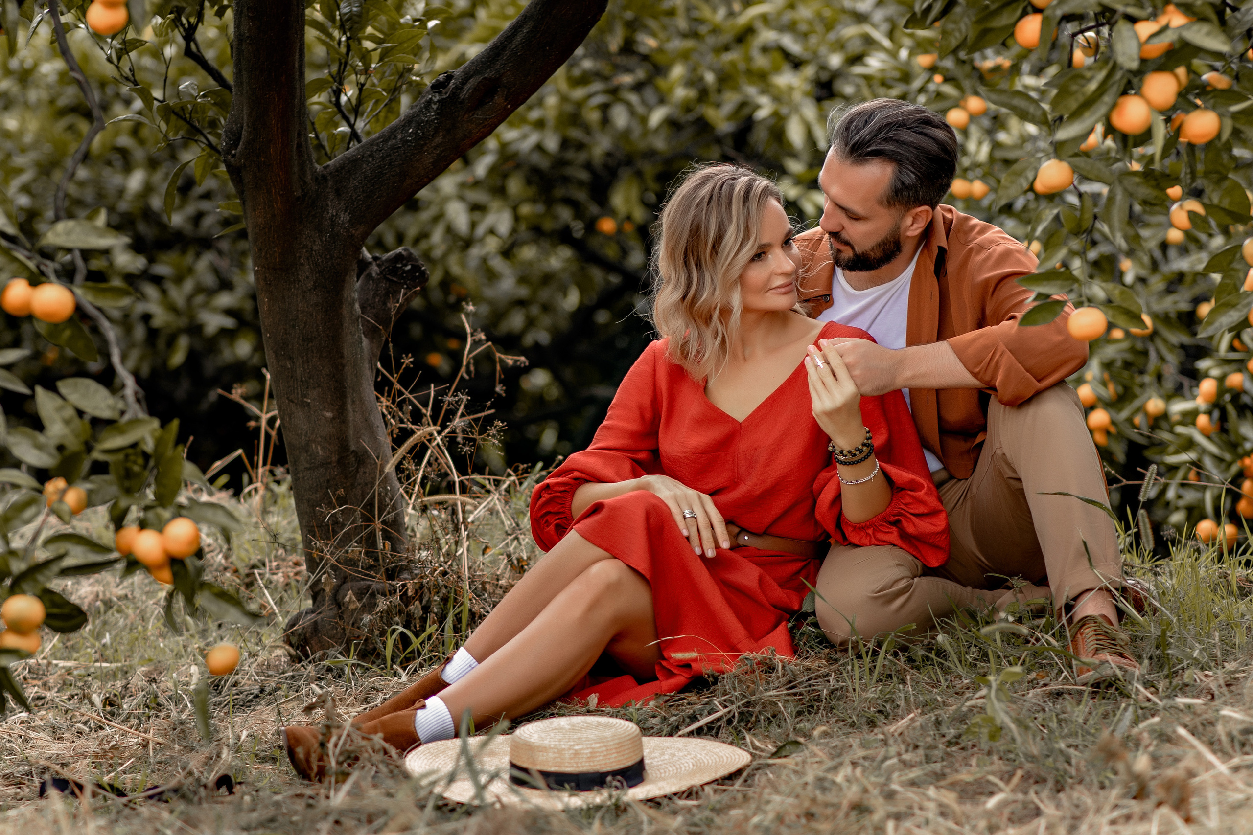 Выездные фотосессии. Съемка для влюбленных. Фотограф-стилист Крым Прокат одежды в Крыму. Фотосессии в Крыму