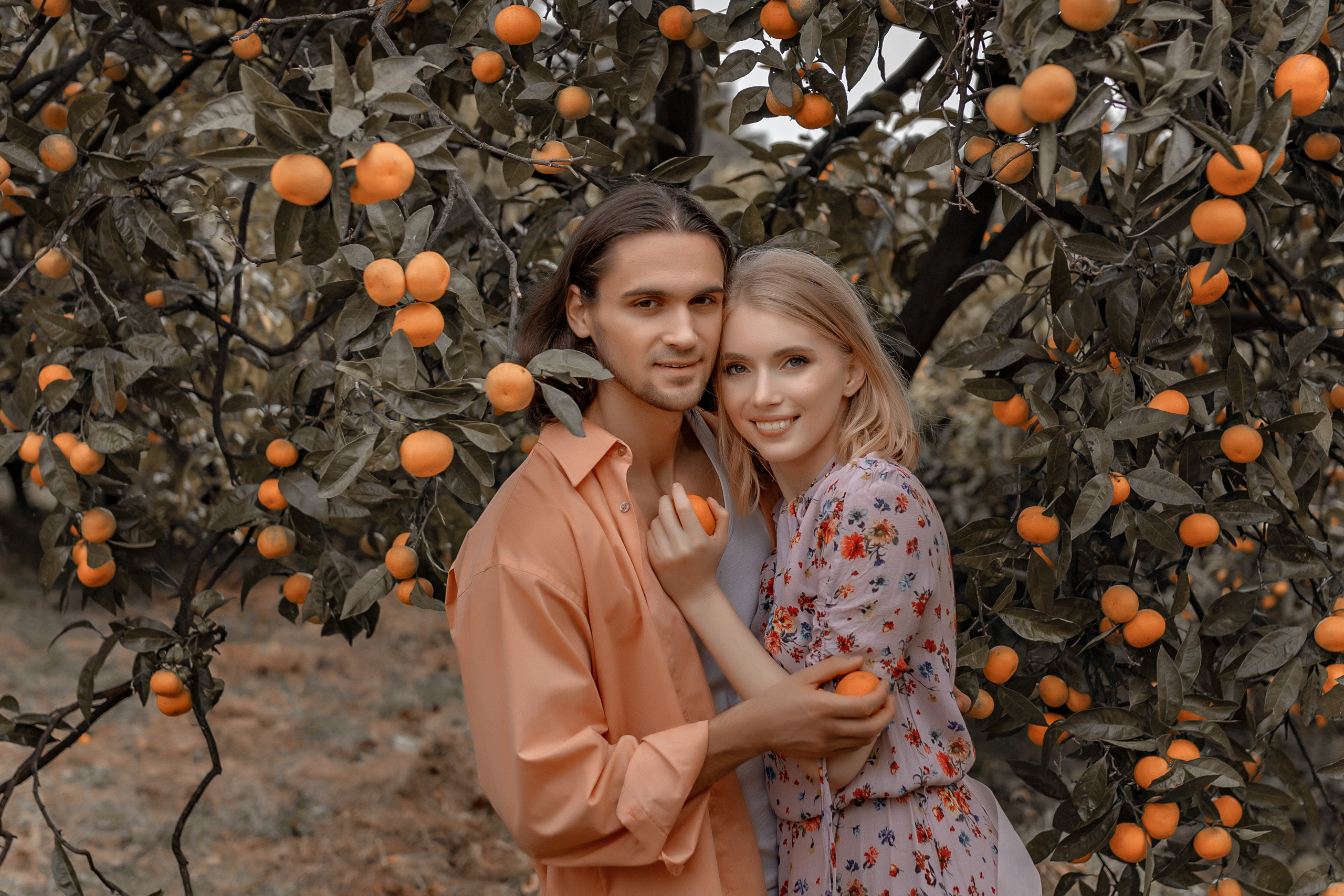Выездные фотосессии. Съемка для влюбленных. Фотограф-стилист Крым Прокат одежды в Крыму. Фотосессии в Крыму