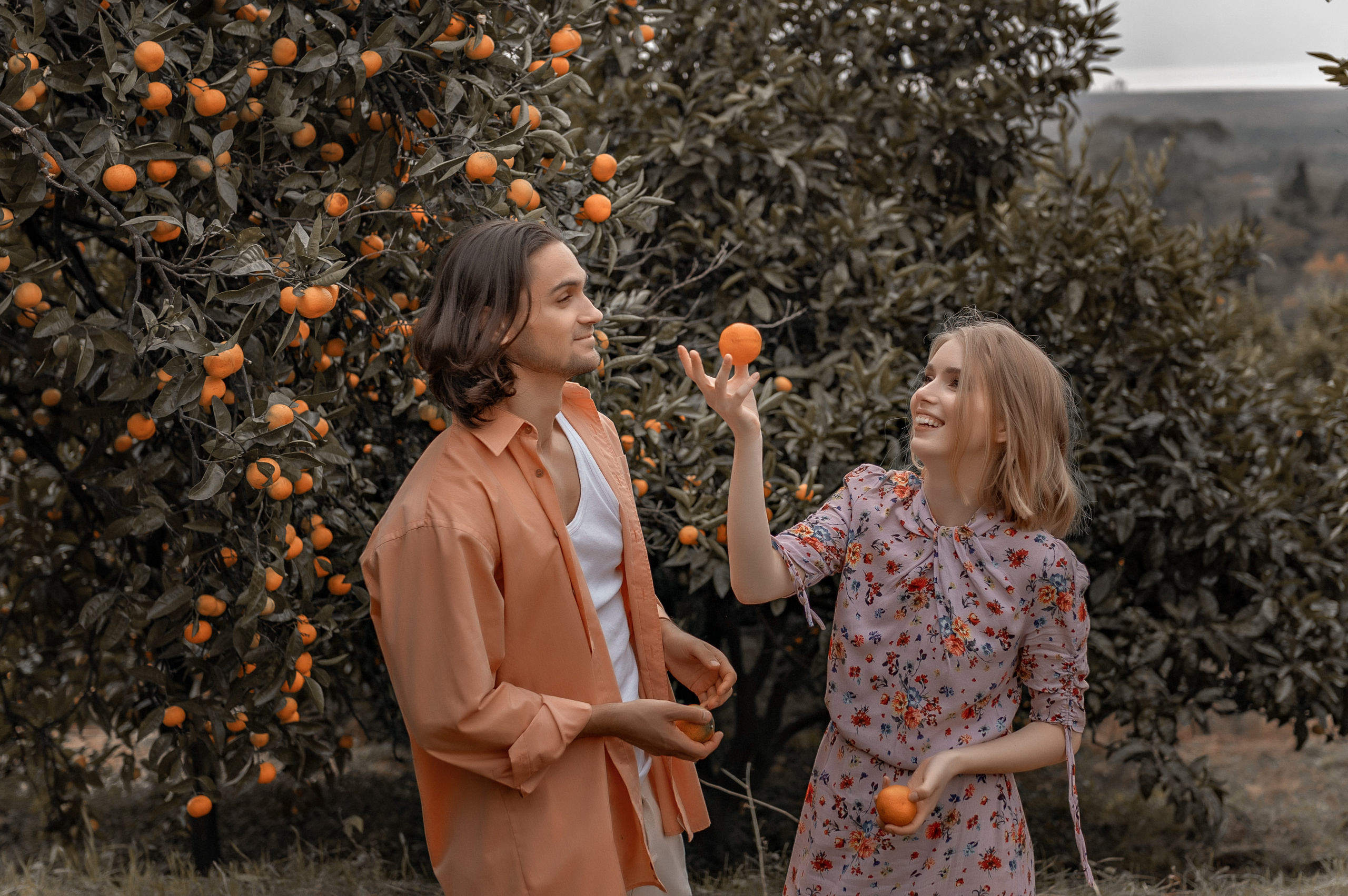 Выездные фотосессии. Съемка для влюбленных. Фотограф-стилист Крым Прокат одежды в Крыму. Фотосессии в Крыму