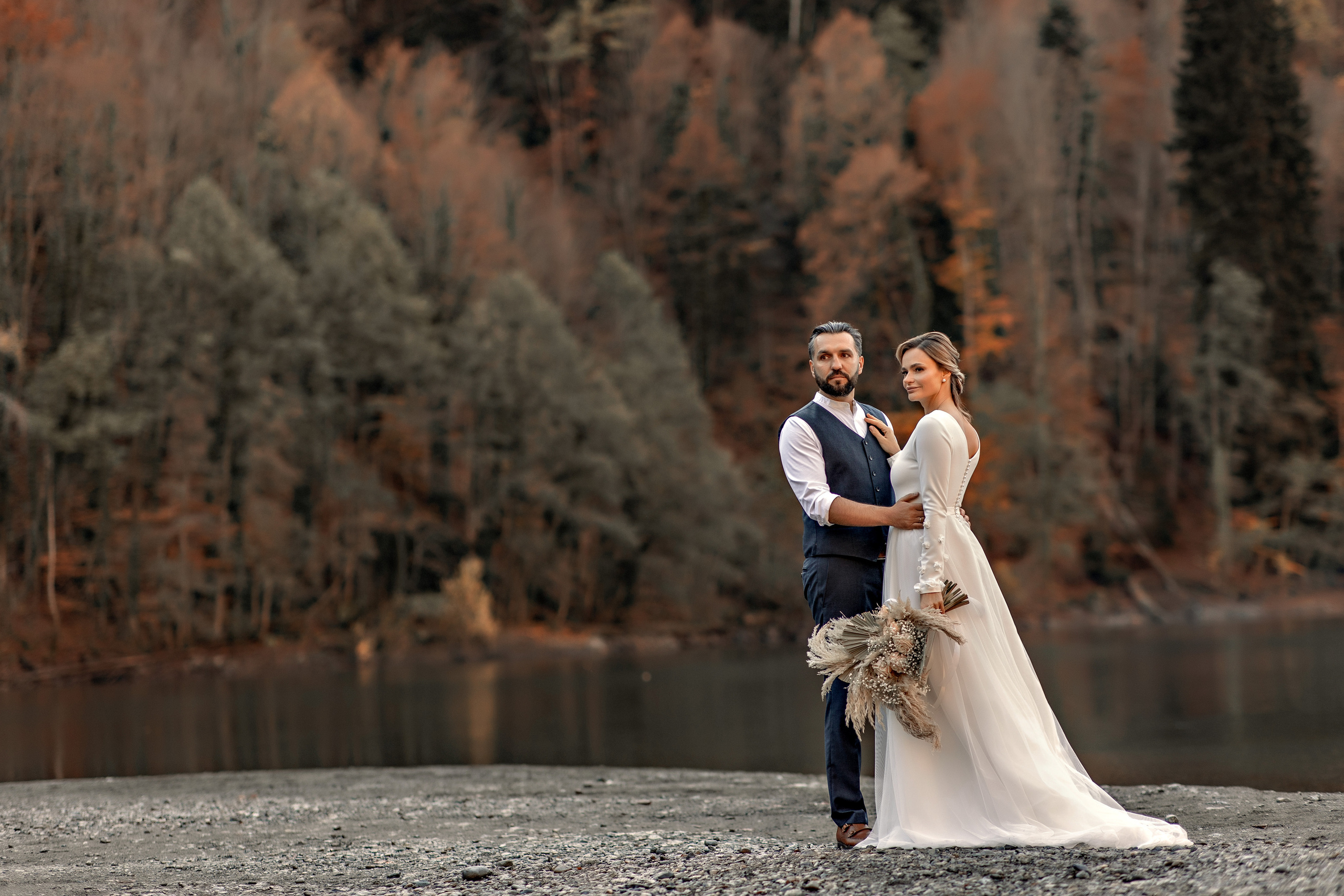 Свадьба для двоих. Фотограф-стилист Крым Прокат одежды в Крыму. Фотосессии в Крыму