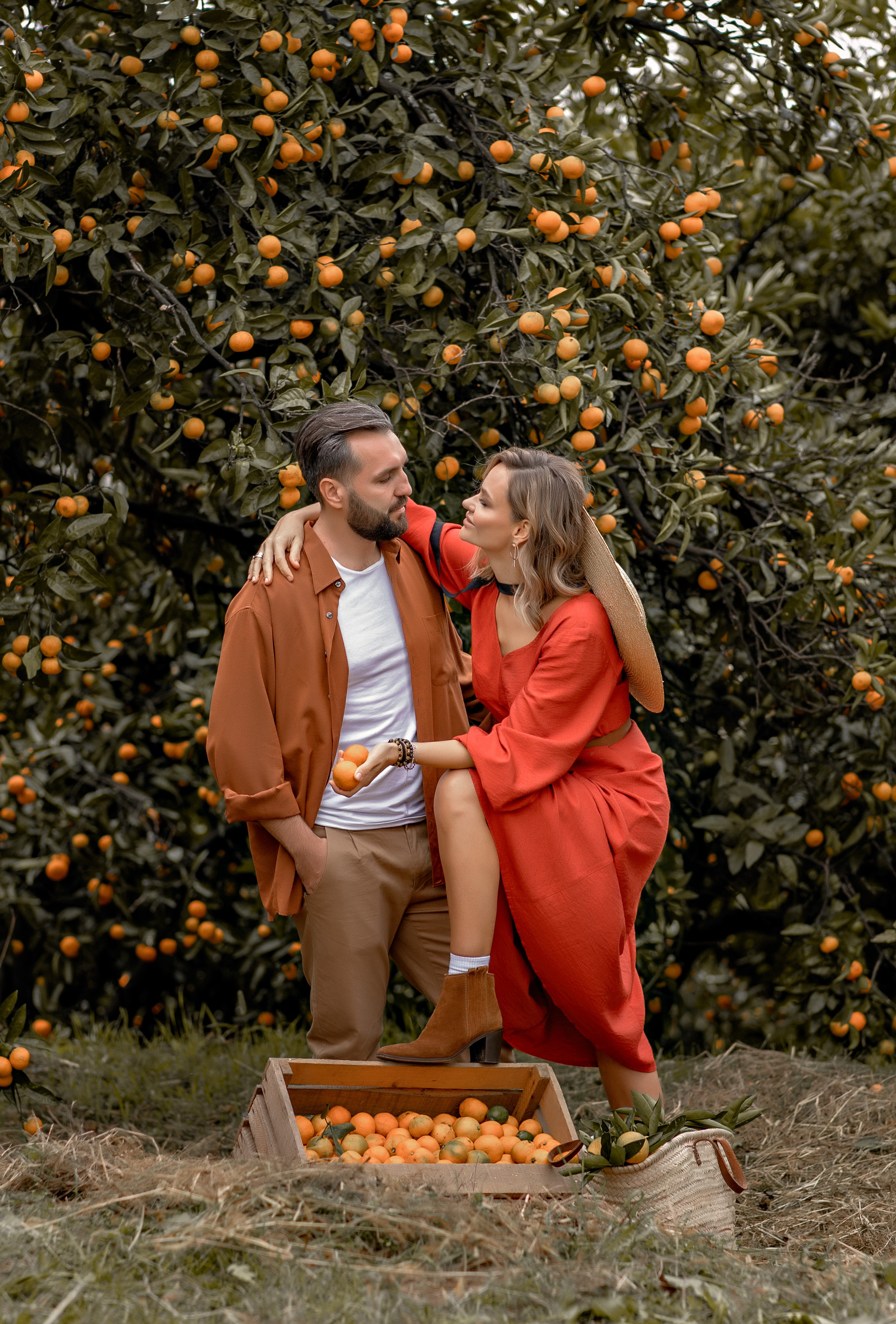 Выездные фотосессии. Съемка для влюбленных. Фотограф-стилист Крым Прокат одежды в Крыму. Фотосессии в Крыму