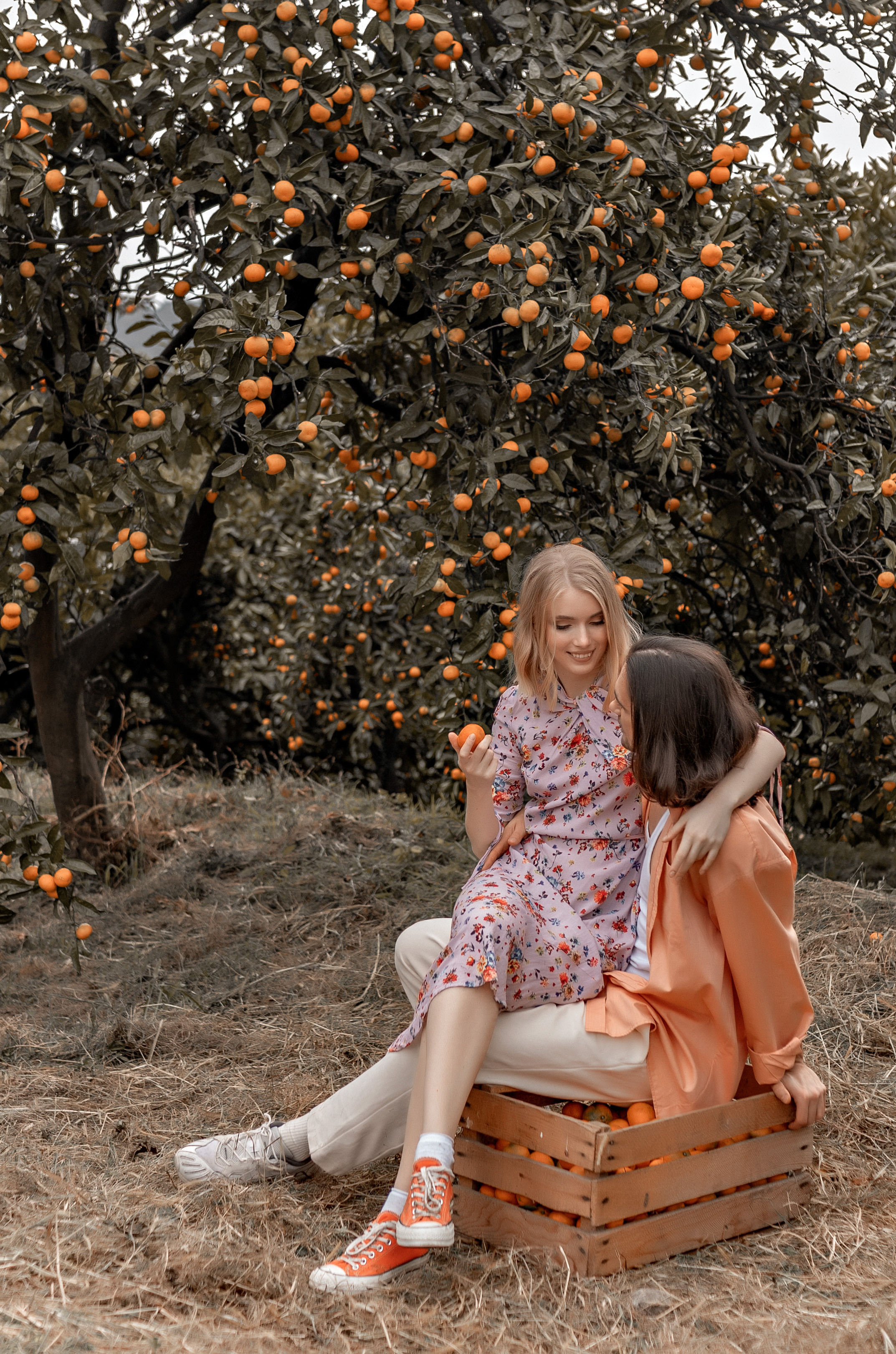 Выездные фотосессии. Съемка для влюбленных. Фотограф-стилист Крым Прокат одежды в Крыму. Фотосессии в Крыму