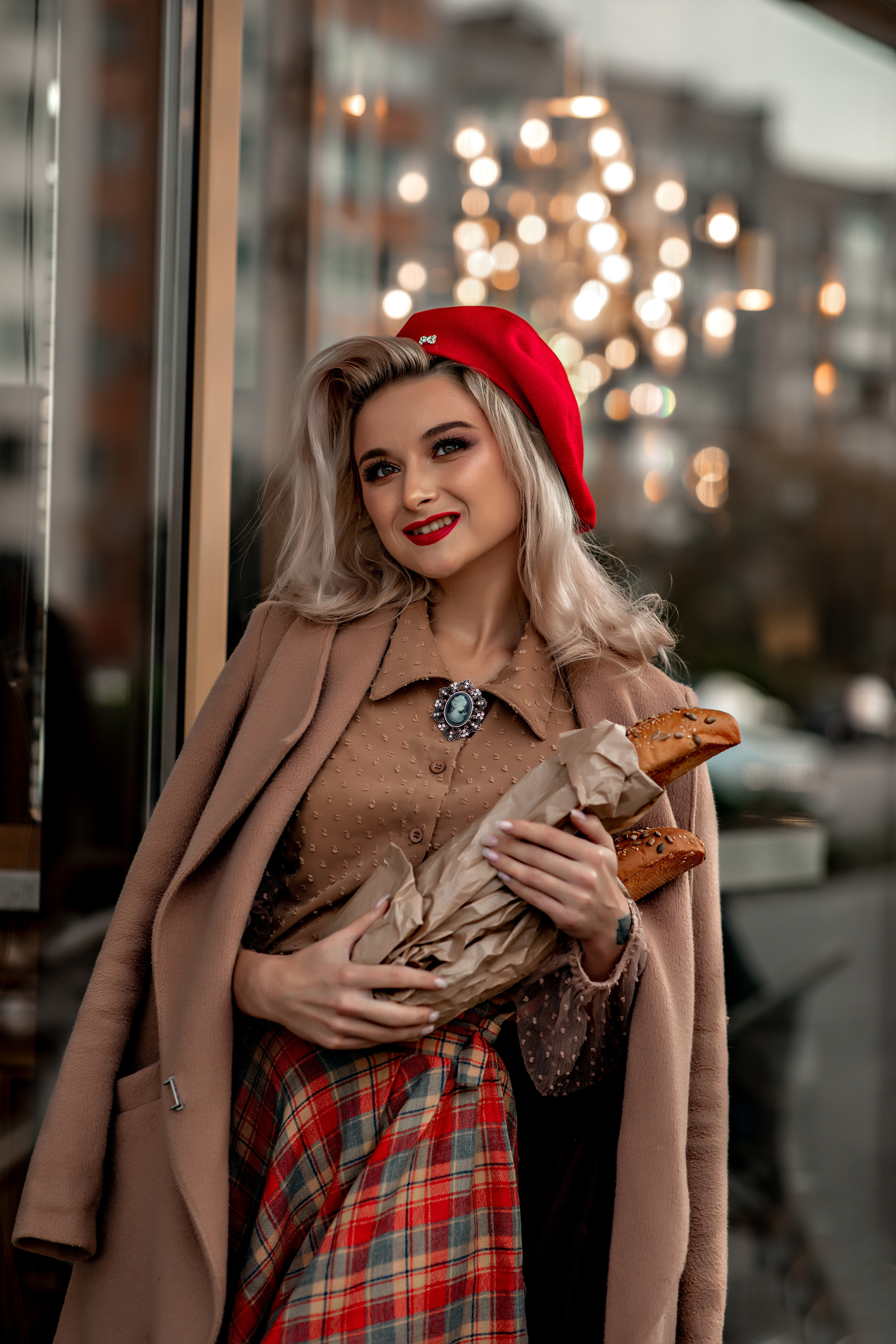 Фотосессия " Прогулка ". Фотограф-стилист Крым Прокат одежды в Крыму. Фотосессии в Крыму