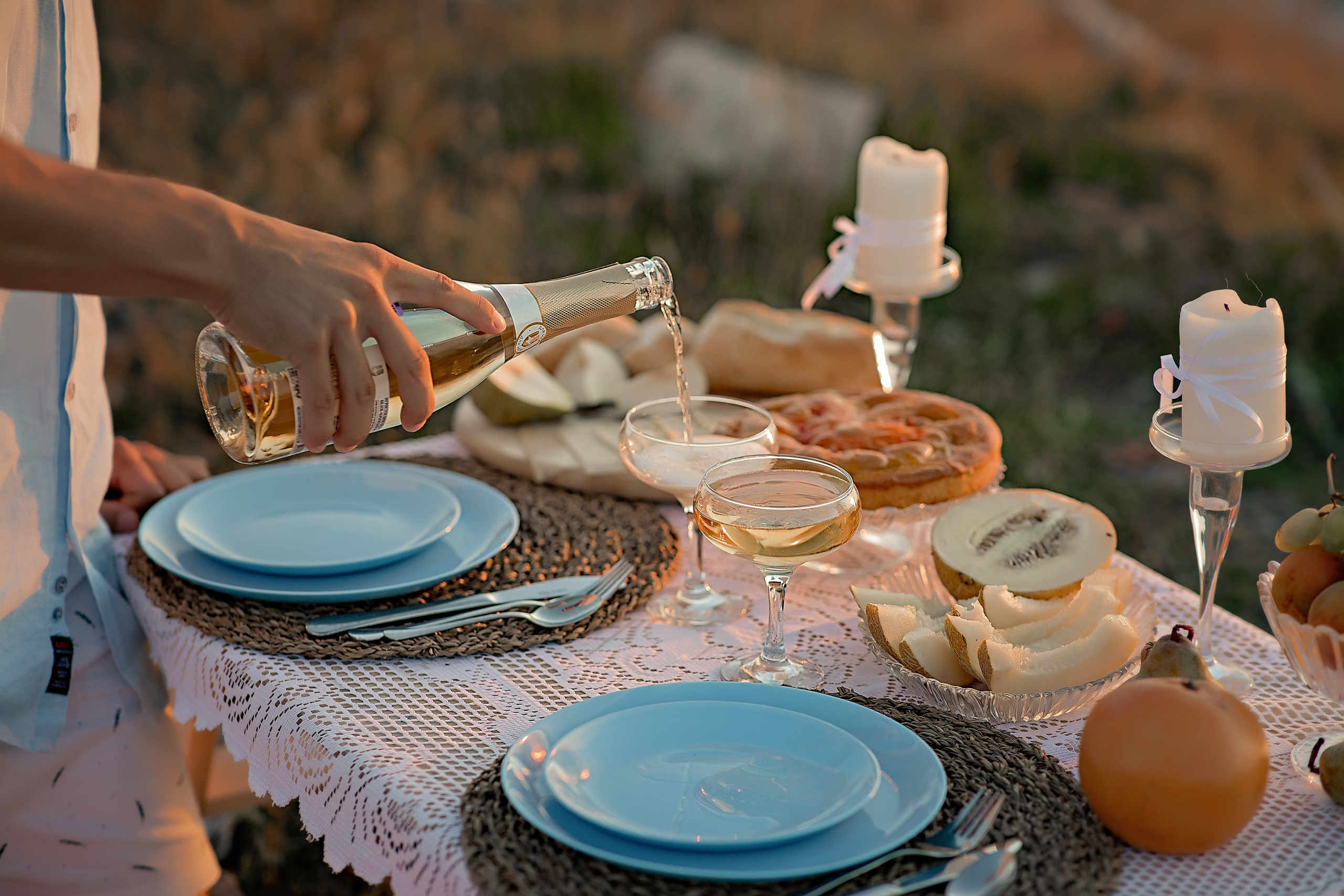 Выездные фотосессии. Съемка для влюбленных. Фотограф-стилист Крым Прокат одежды в Крыму. Фотосессии в Крыму