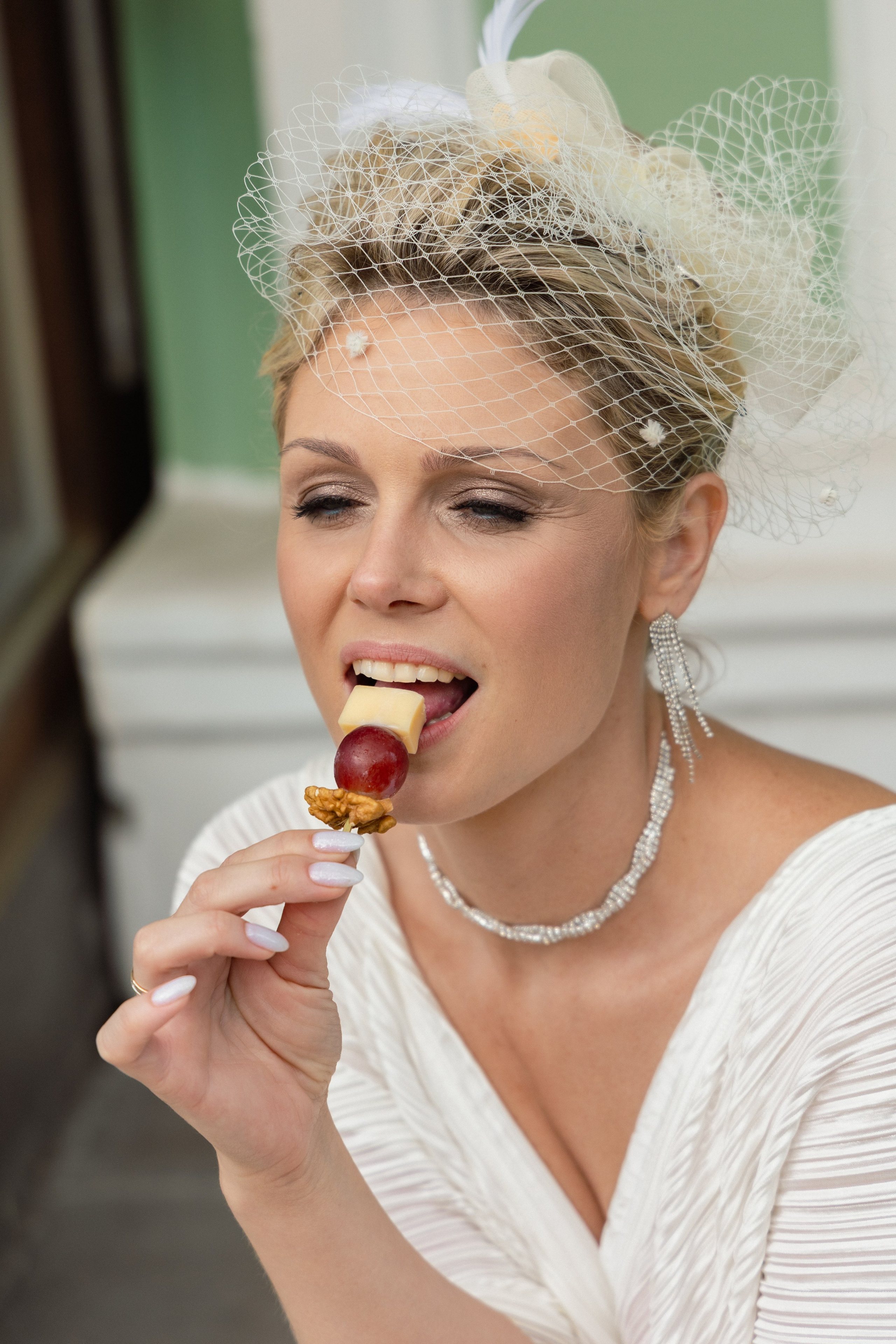 Свадебная фотосессия свадебный фотограф Татьяна Марсуверских свадебная фотопрогулка Москва Жуковский. Фотограф для маркетплейсов, фотоуслуги в Жуковском Татьяна Марсуверских