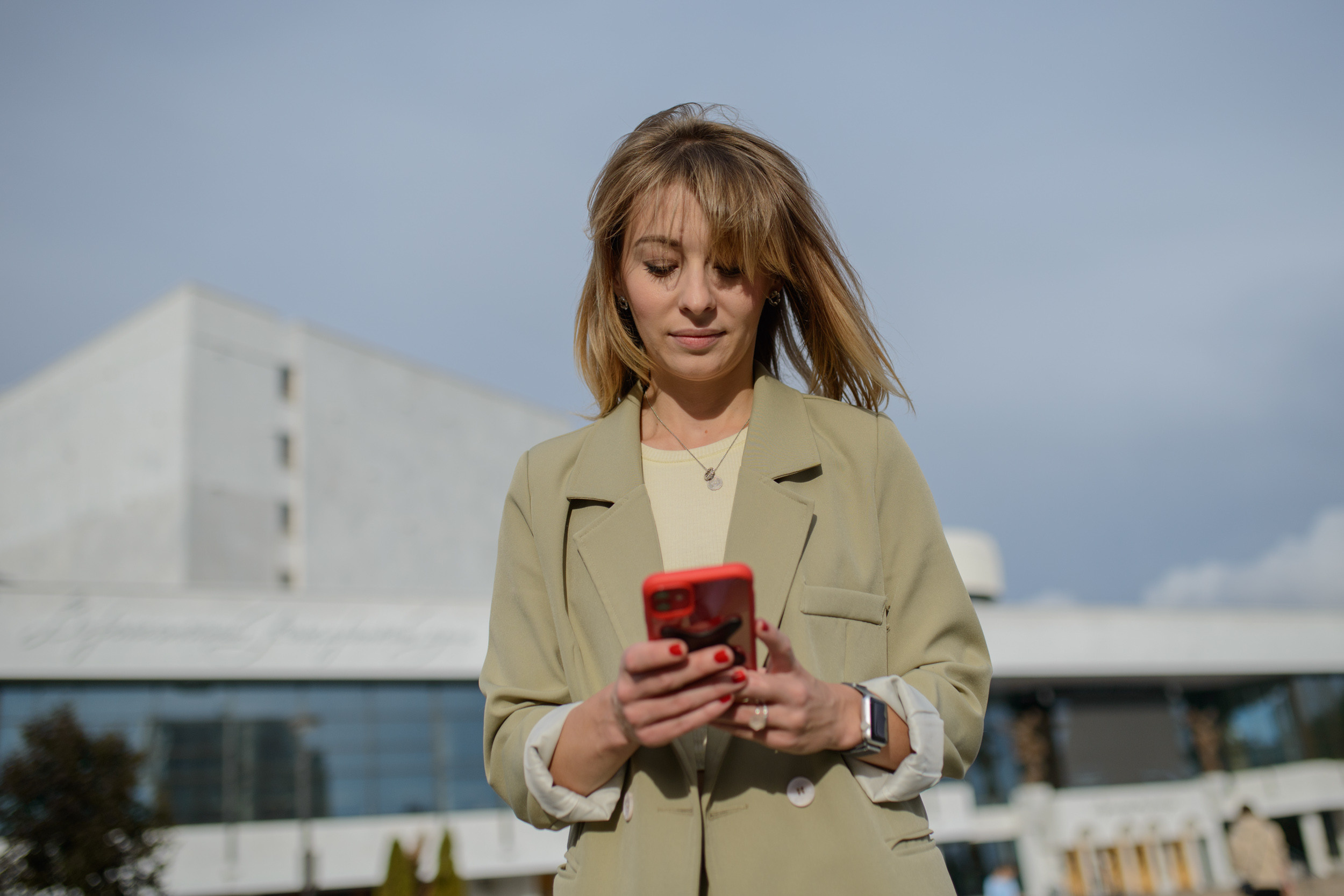 Photo walk with Elena Menshikova, a Voronezh IT girl, for the “Glasnaya” project. Porto Photographer Kristina Brazhnikova