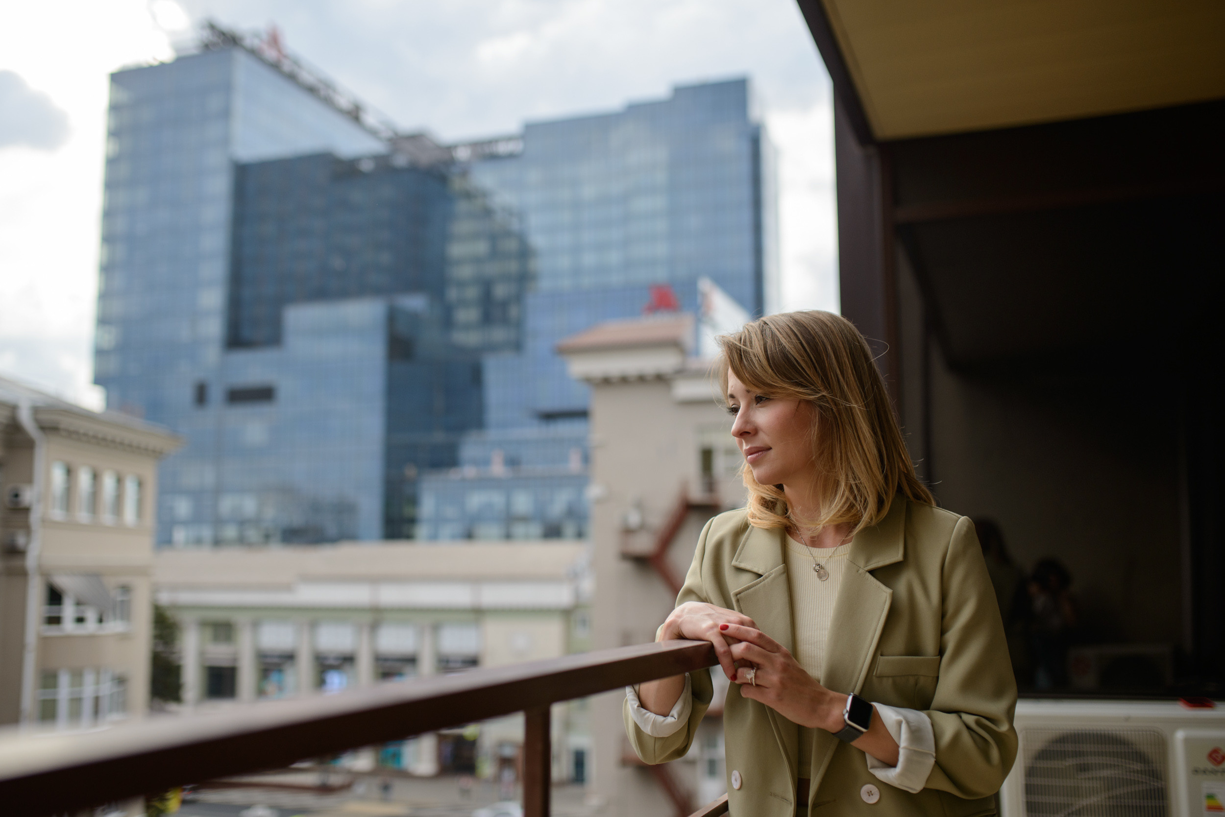 Photo walk with Elena Menshikova, a Voronezh IT girl, for the “Glasnaya” project. Porto Photographer Kristina Brazhnikova