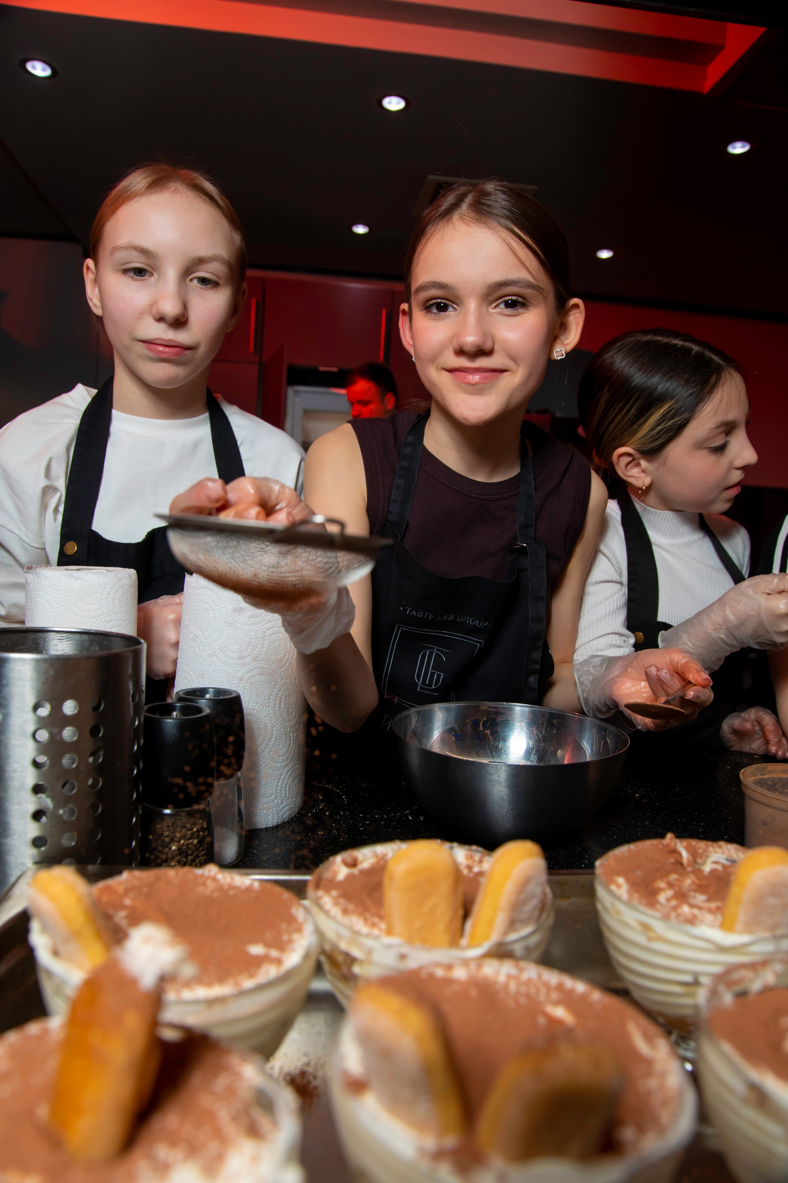 День Рождения 12 лет в кулинарной студии. Фотограф на праздник, корпоратив, День Рождения и Юбилей в г. Санкт-Петербурге Алексей Анкушев