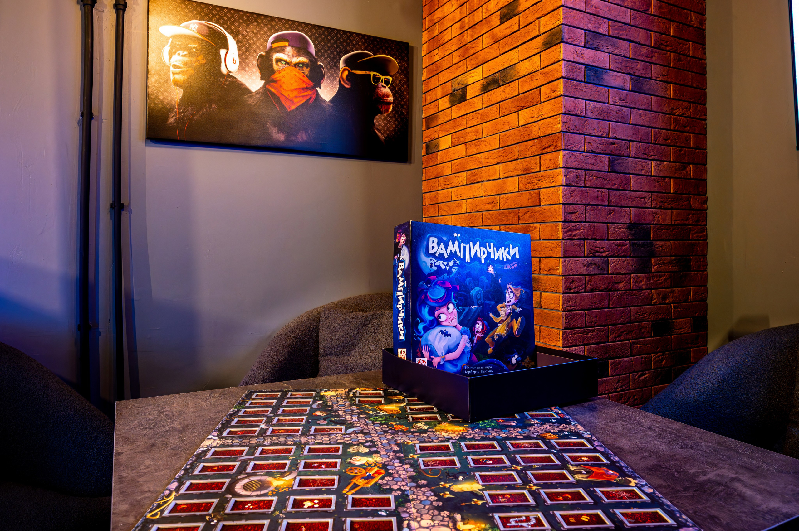 Кальянная в Питере. Интерьерный фотограф. Фото- видеосъемка недвижимости Санкт-Петербург