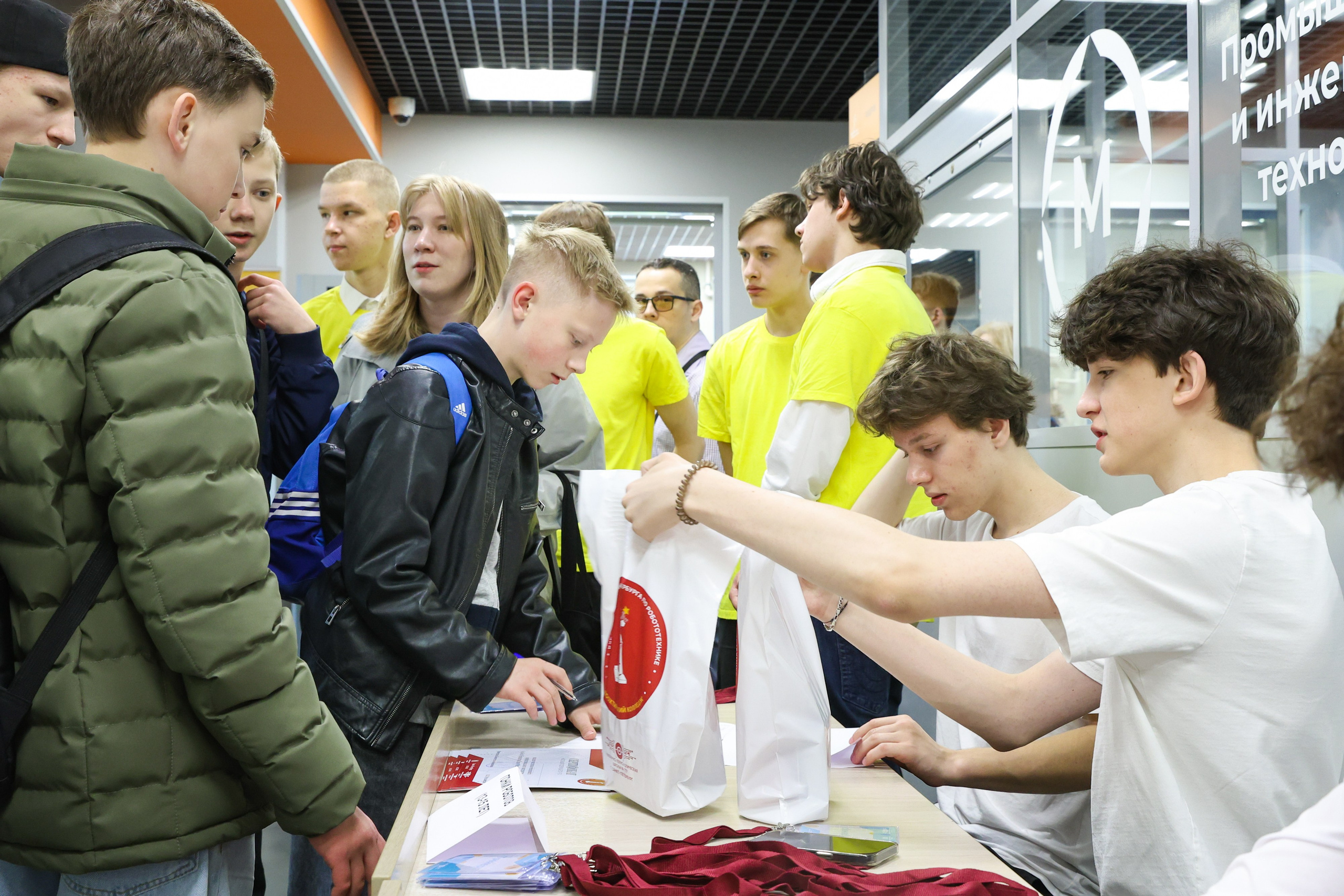 Кубок губернатора по робототехнике. Фотограф Дарья Попова
