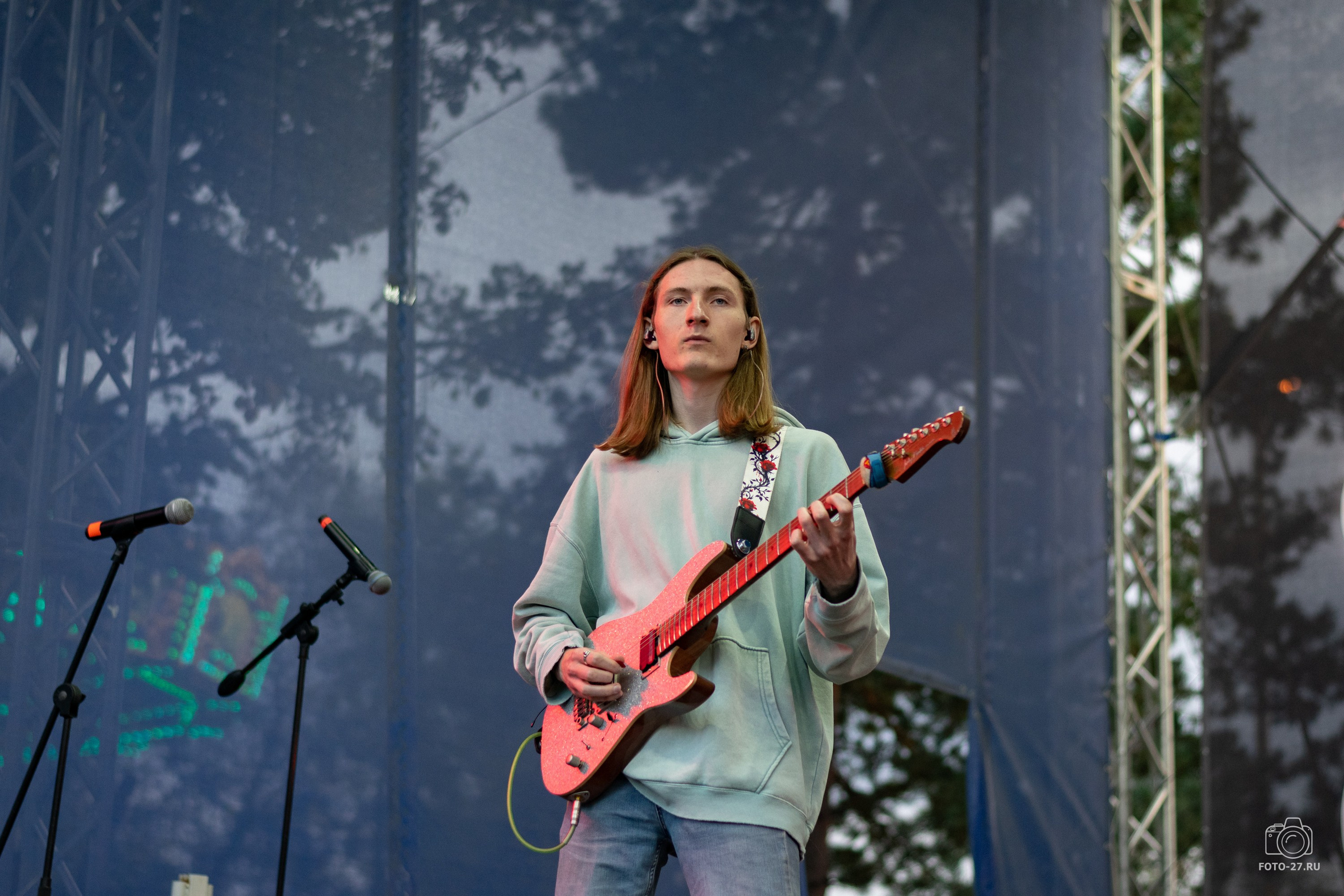 Антон Курдюмов фотограф в Хабаровске Рина Курдюмова фото27 foto27 Антон Дорофеев репортажный репортаж документалист Тони и Рина фотосоздатели Международный фестиваль Рок в защиту животных Хабаровск