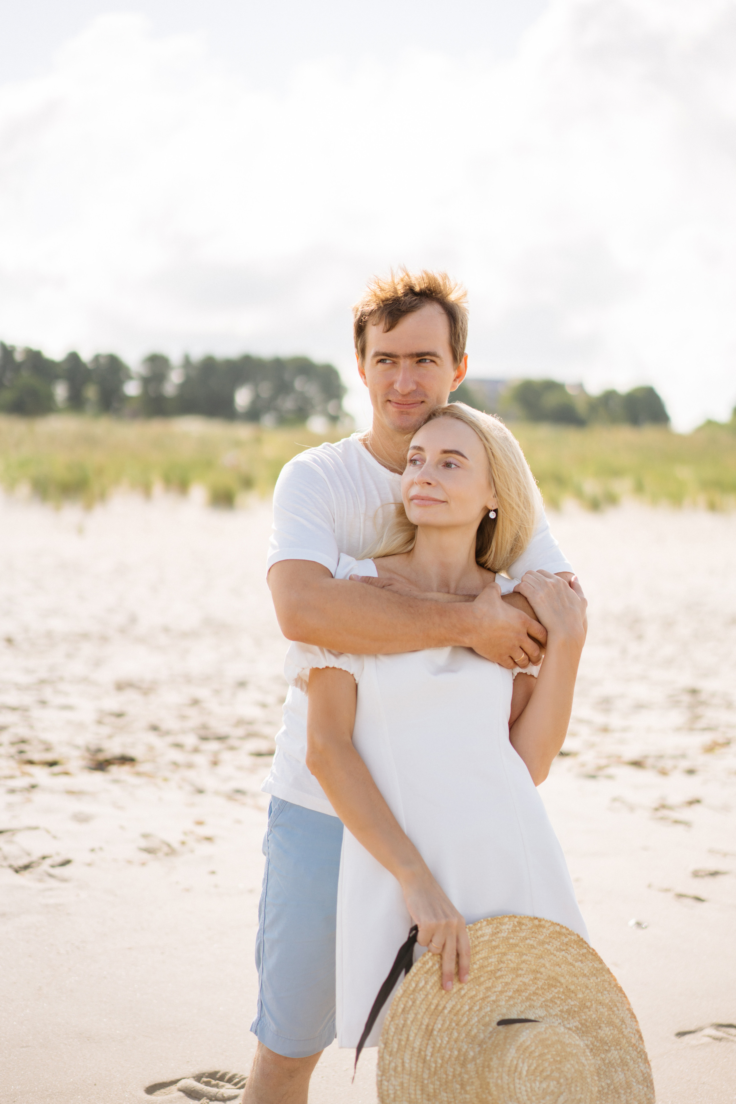 Летняя фотосессия на берегу моря. Свадебный и семейный фотограф в Калининграде Анастасия Гриценко