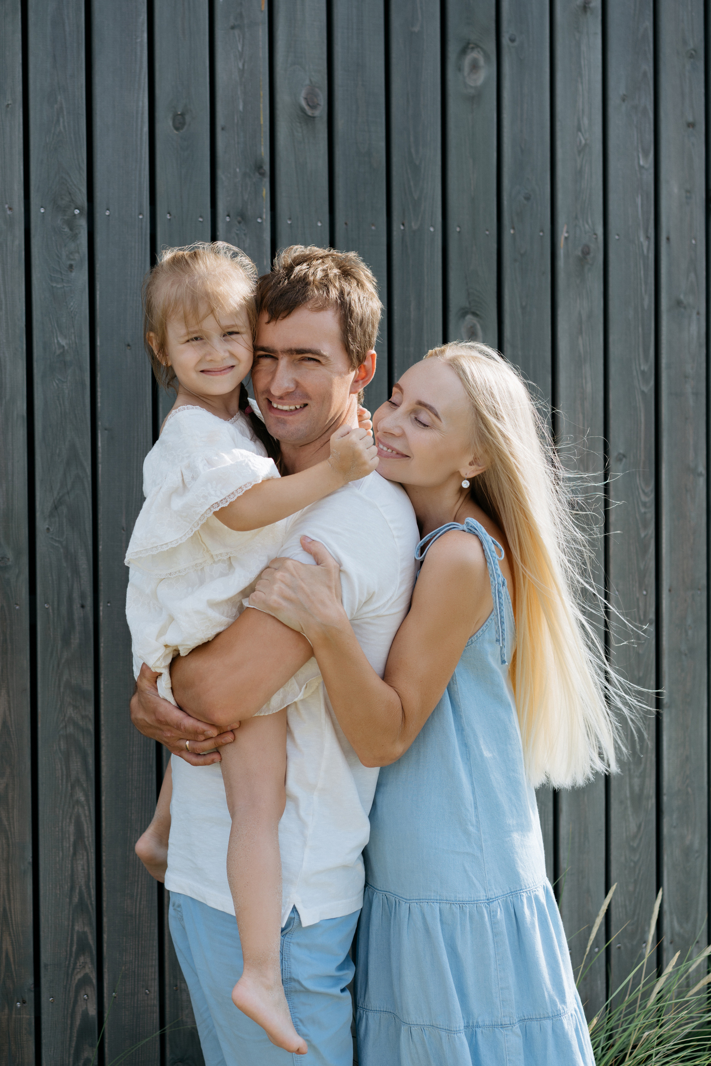 Летняя фотосессия на берегу моря. Свадебный и семейный фотограф в Калининграде Анастасия Гриценко