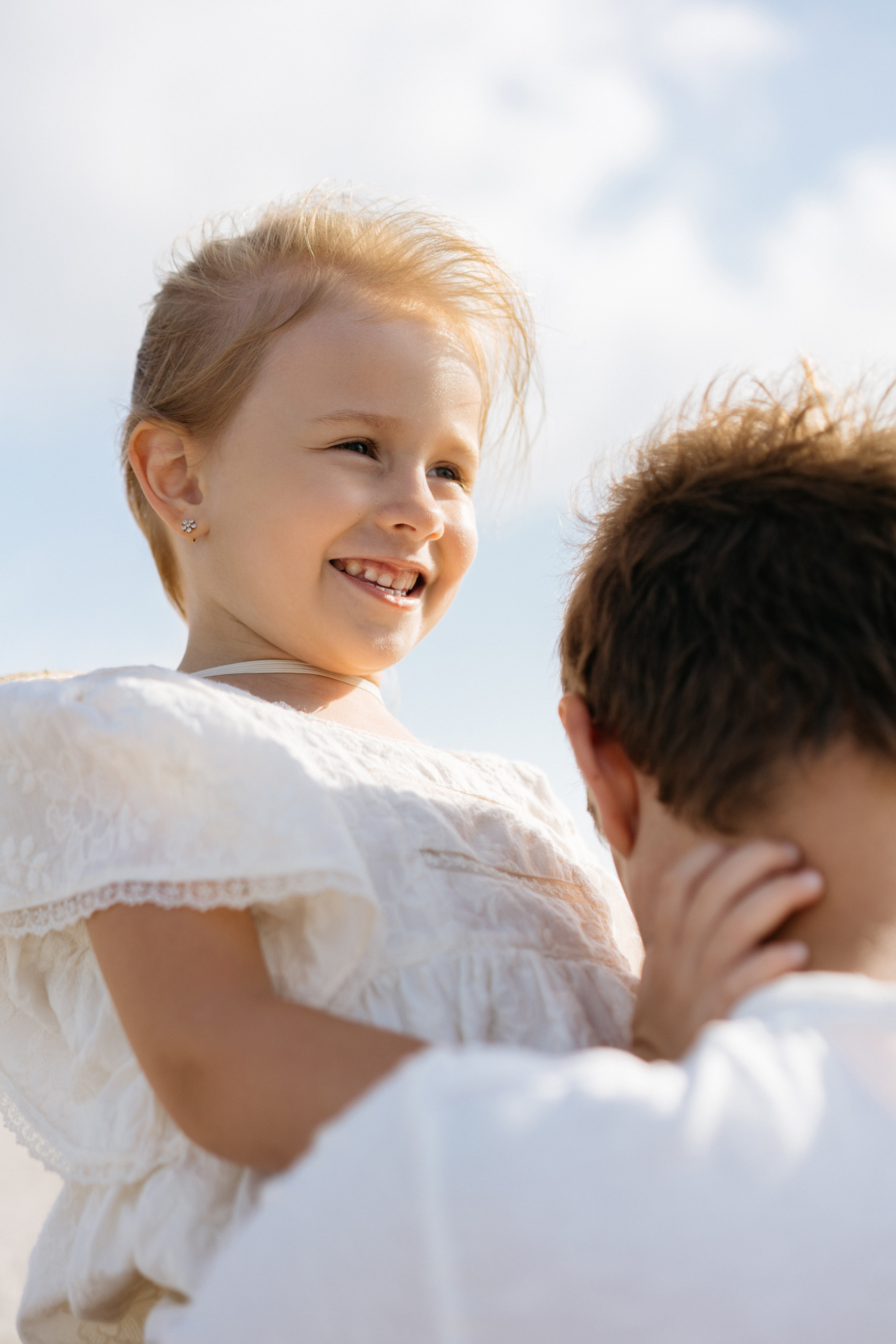 Летняя фотосессия на берегу моря. Свадебный и семейный фотограф в Калининграде Анастасия Гриценко
