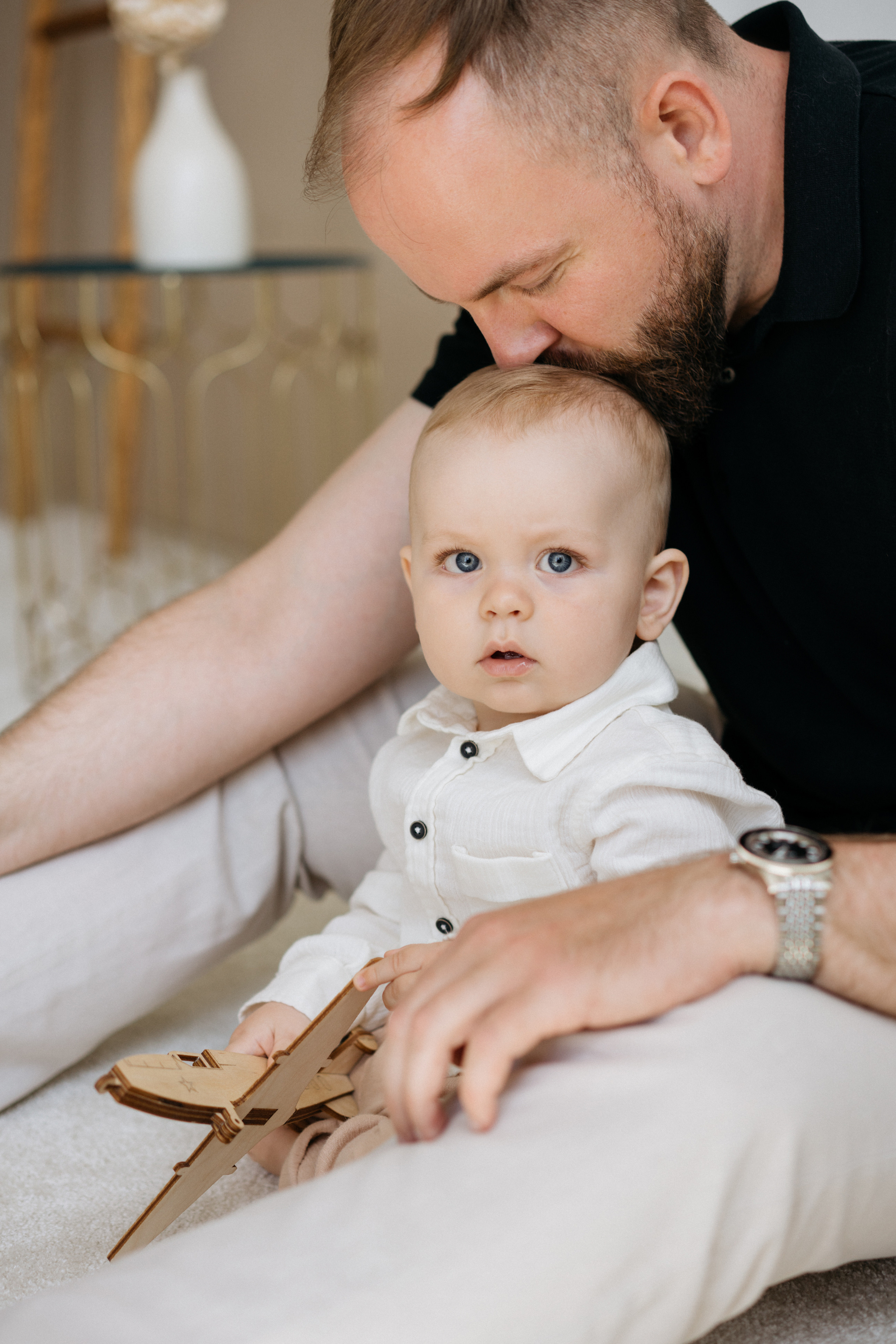 Семейная фотосессия в студии в качелями. Свадебный и семейный фотограф в Калининграде Анастасия Гриценко
