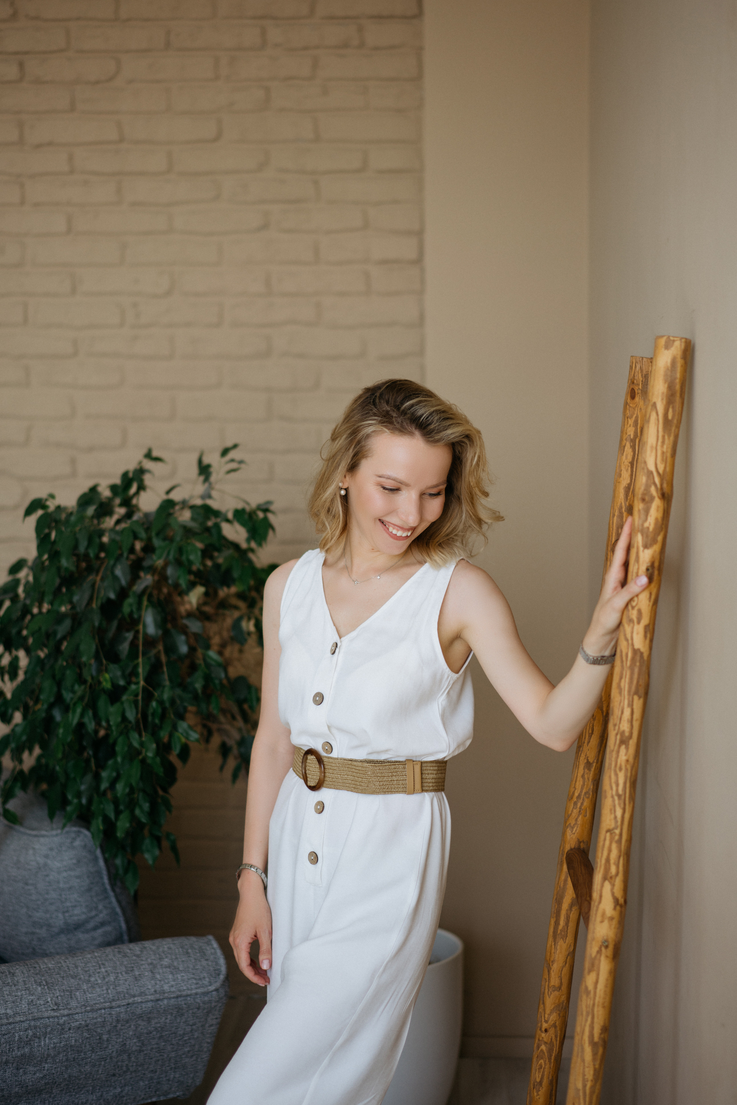 Семейная фотосессия в студии в качелями. Свадебный и семейный фотограф в Калининграде Анастасия Гриценко