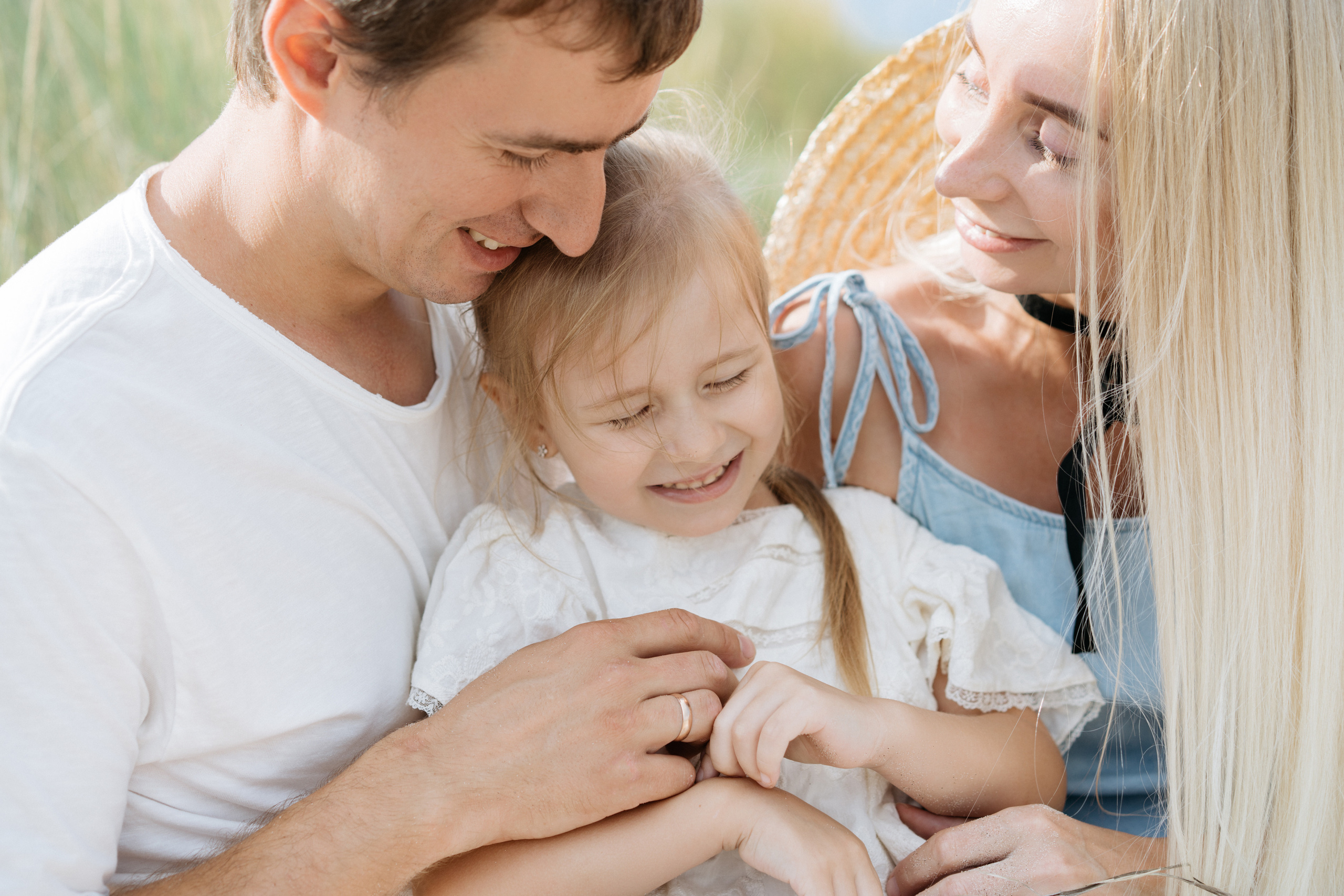 Летняя фотосессия на берегу моря. Свадебный и семейный фотограф в Калининграде Анастасия Гриценко