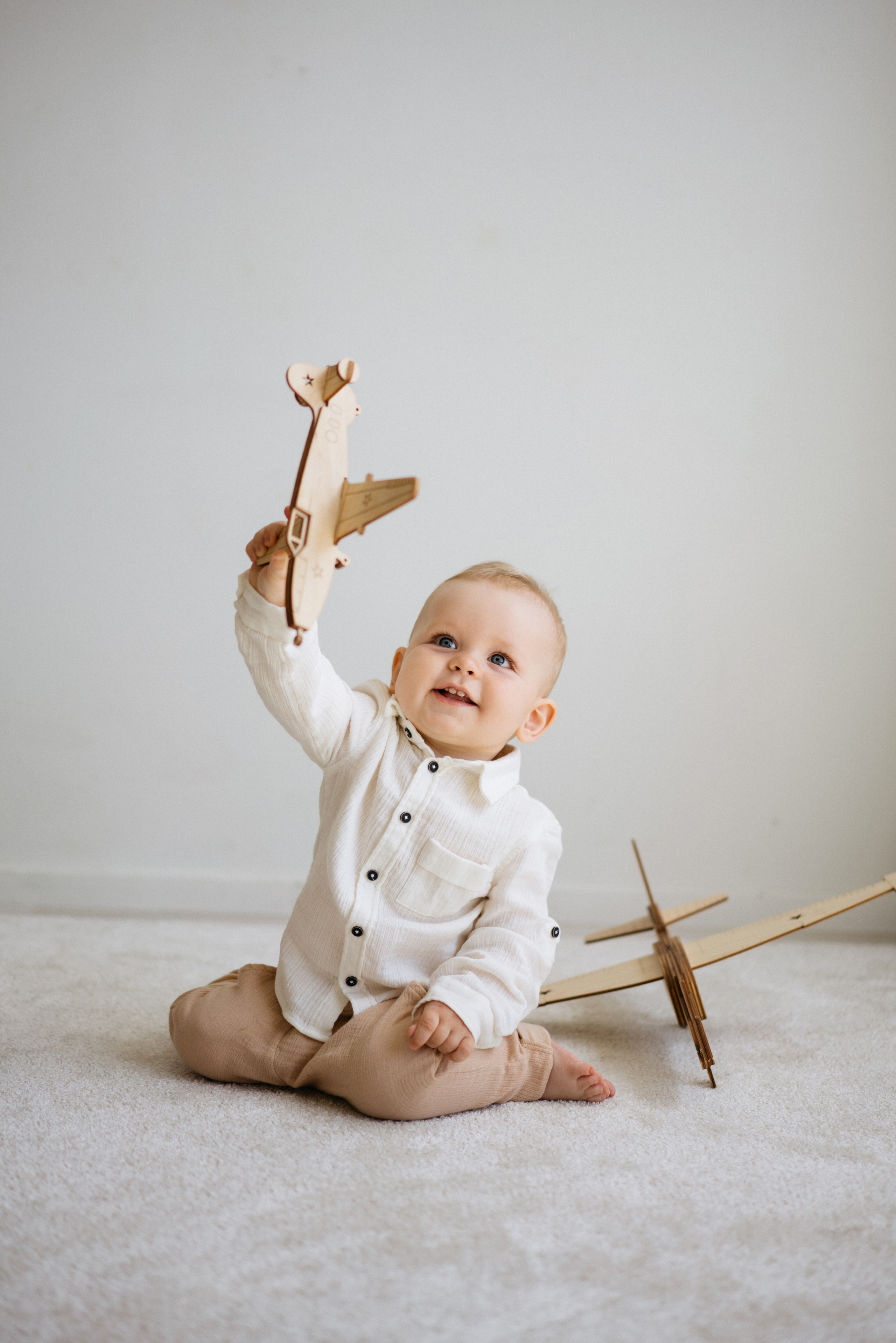 Семейная фотосессия в студии в качелями. Свадебный и семейный фотограф в Калининграде Анастасия Гриценко