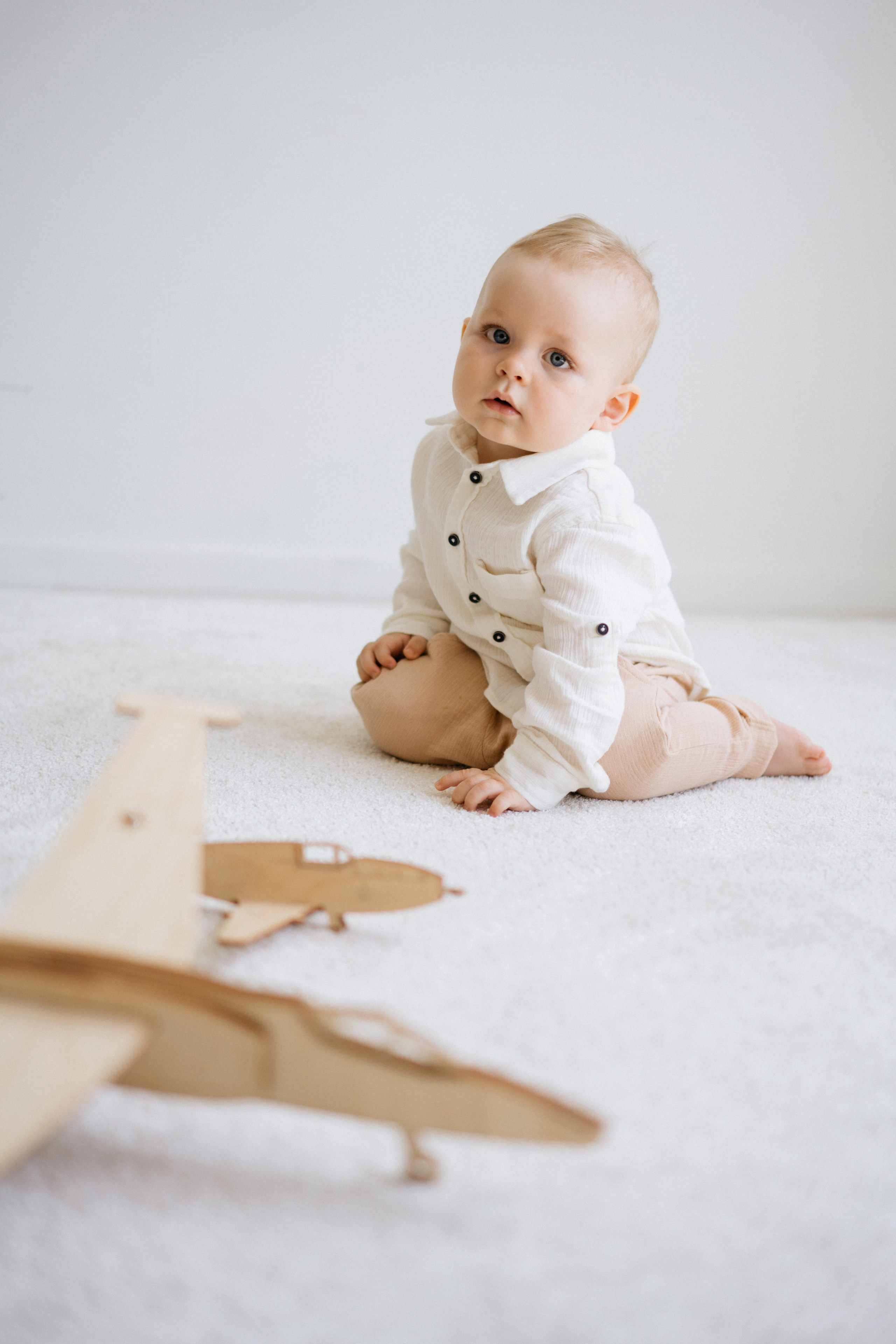 Семейная фотосессия в студии в качелями. Свадебный и семейный фотограф в Калининграде Анастасия Гриценко