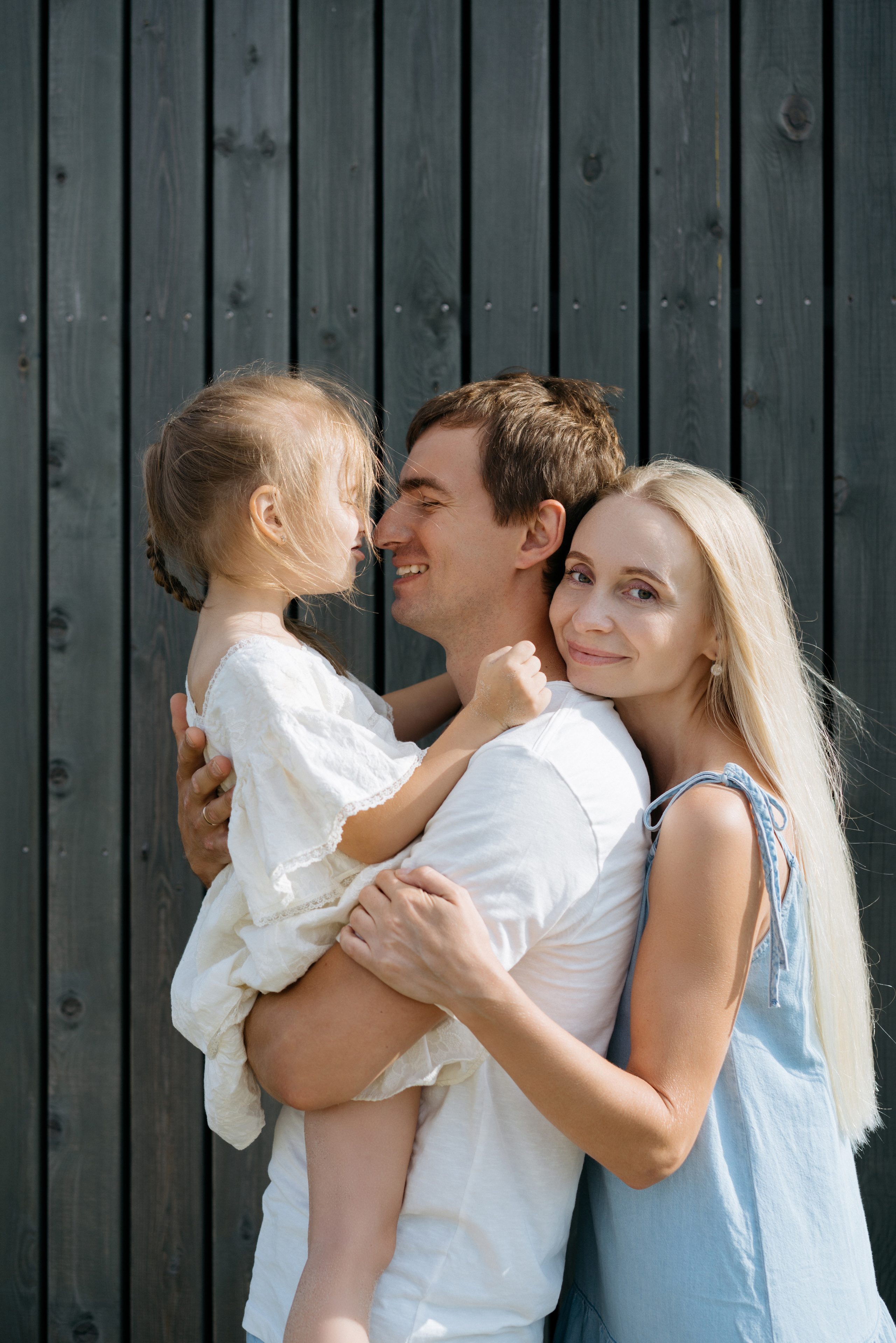 Летняя фотосессия на берегу моря. Свадебный и семейный фотограф в Калининграде Анастасия Гриценко