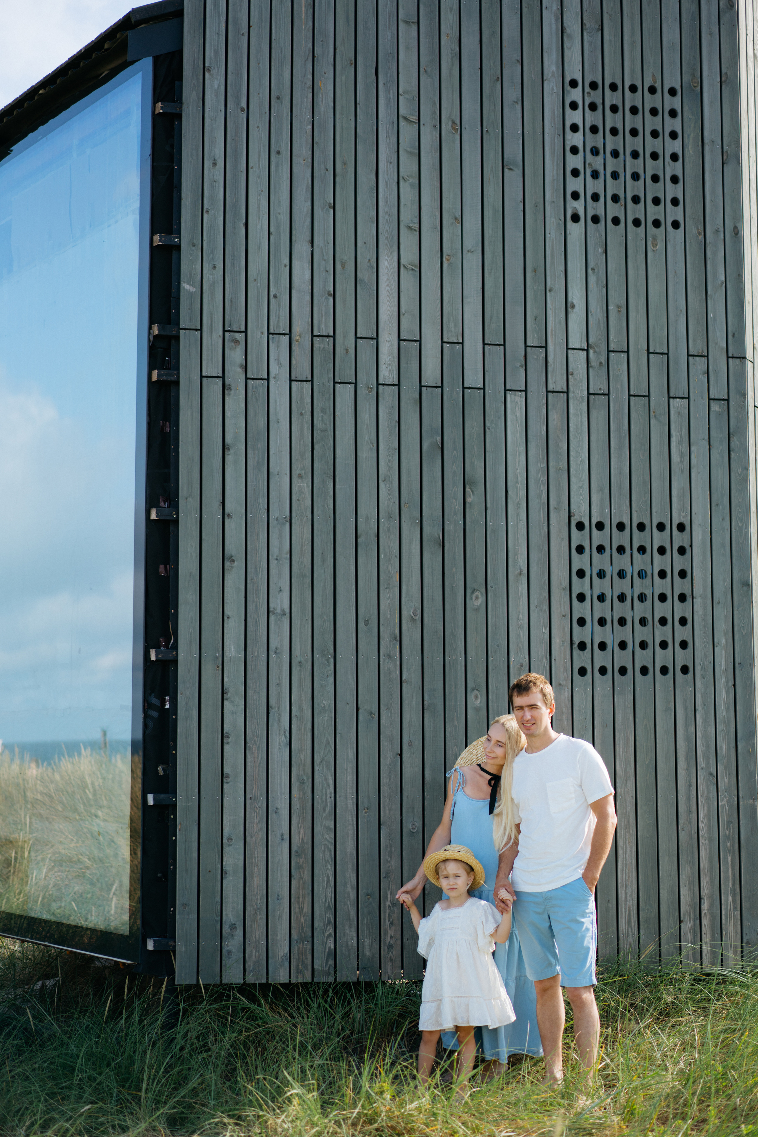 Летняя фотосессия на берегу моря. Свадебный и семейный фотограф в Калининграде Анастасия Гриценко