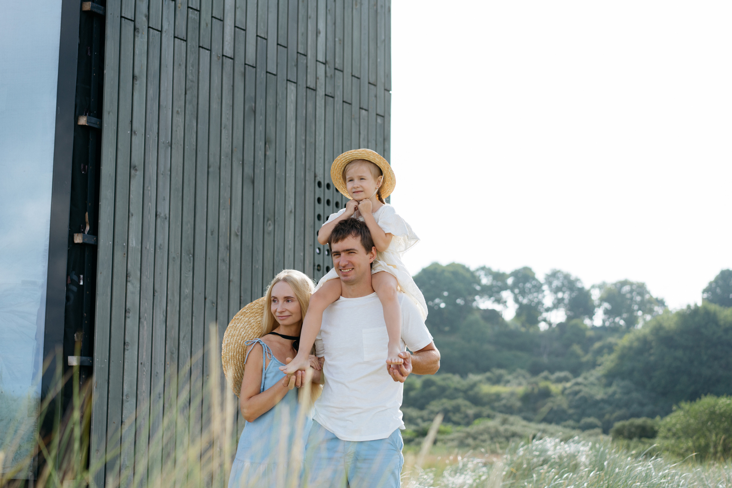 Летняя фотосессия на берегу моря. Свадебный и семейный фотограф в Калининграде Анастасия Гриценко