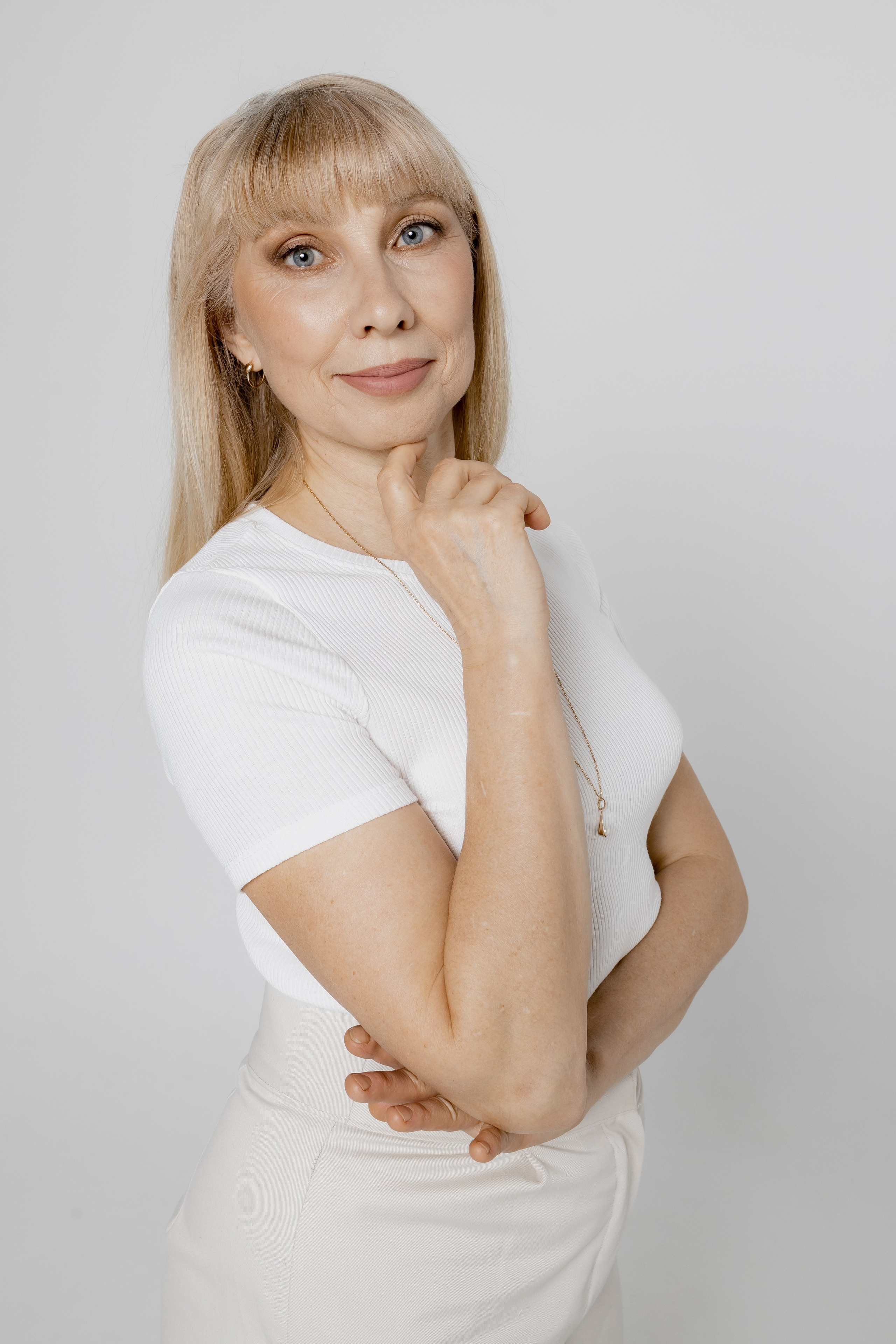 Яна и Анна | Мама с дочкой. Фотограф Челябинск Эвелина Ганага, съемка для бизнеса и маркетплейсов