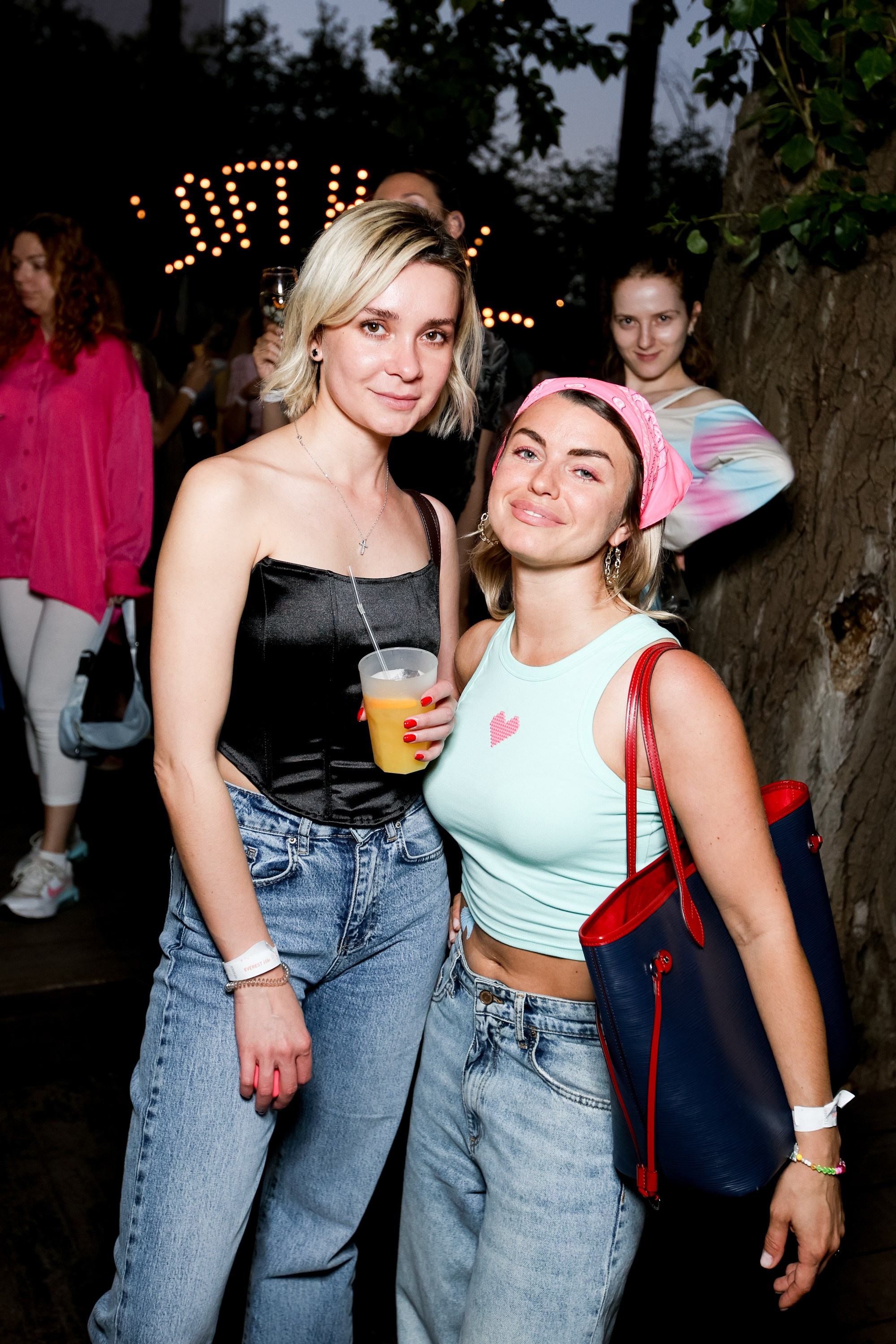 EVEREST VIBE good vibes only 16.08.2023. EVEREST PHOTO REPORT