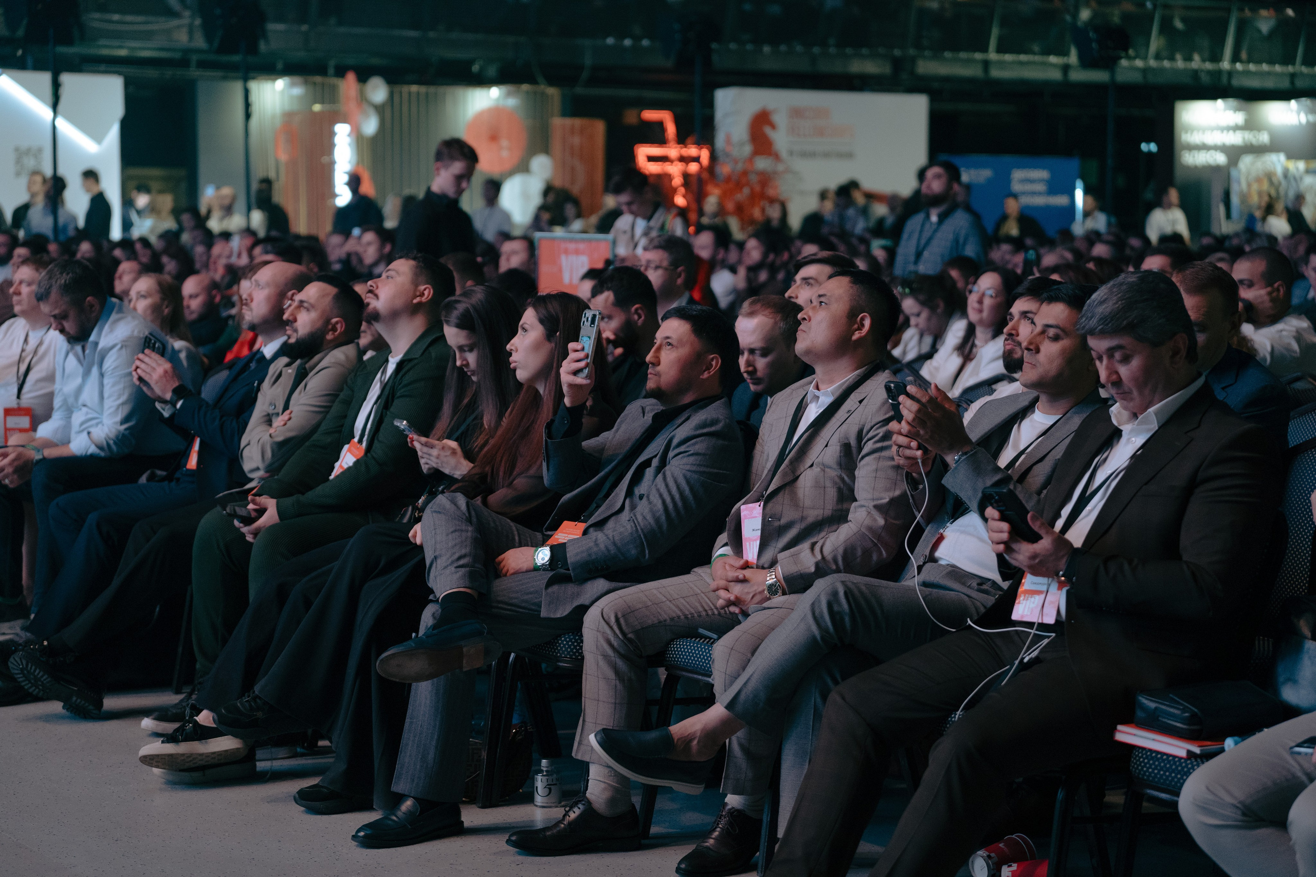 Конференция ОСНОВАТЕЛИ ЛАЙФ в MTS LIVE HALL. Репортажный фотограф в Москве Саша Дружинина