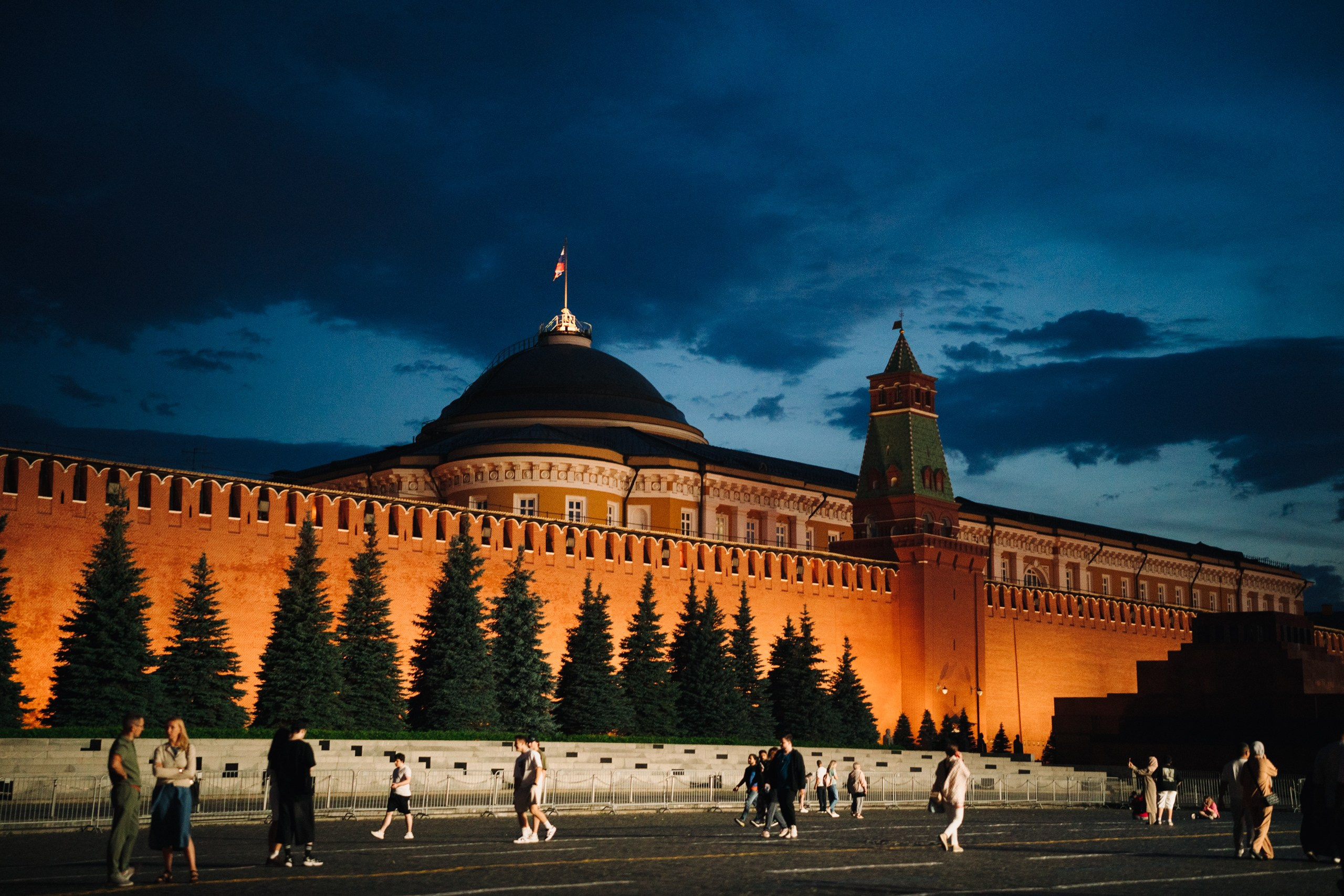 Стрит. ПАВЕЛ ФУРСОВ — фотограф в Москве | zavod_87